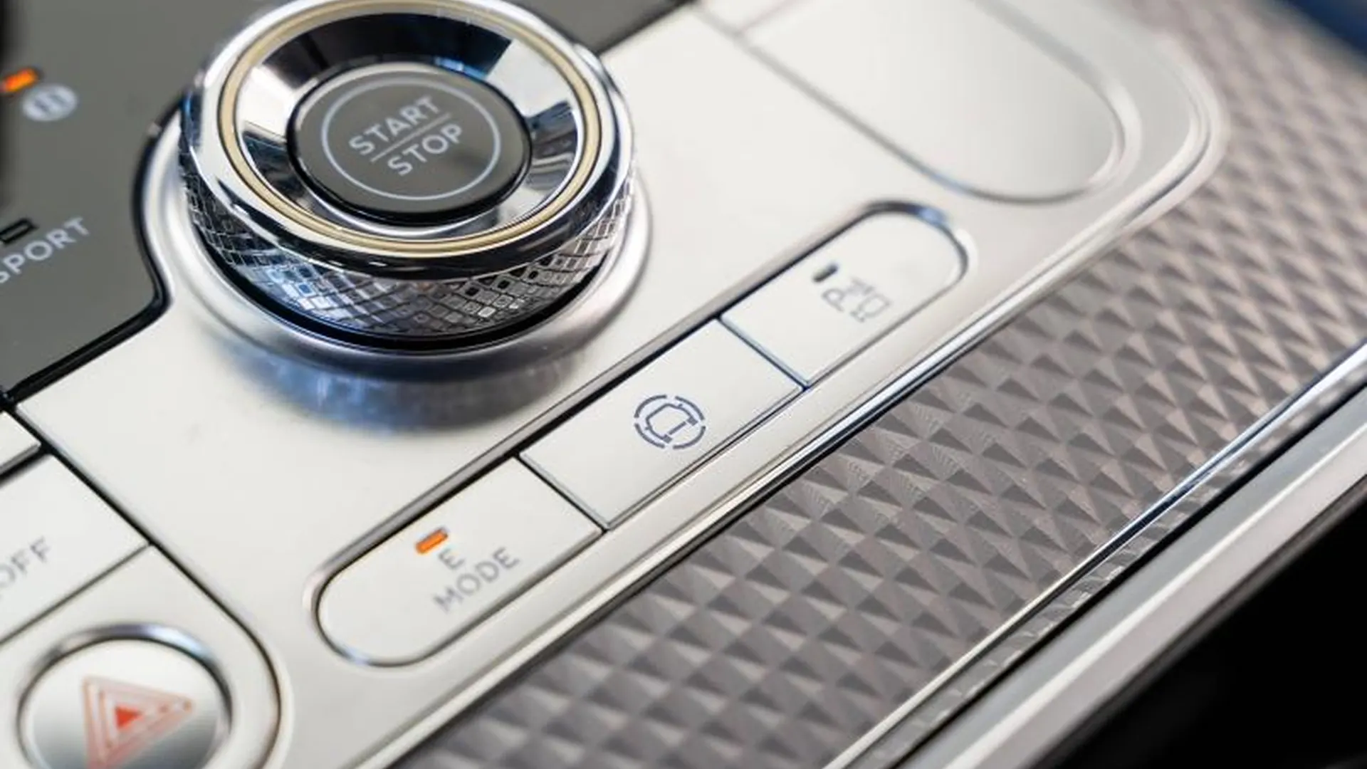 Bentley Continental GT — photo 39
