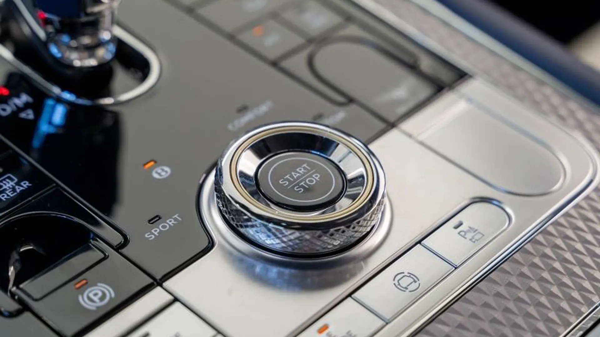 Bentley Continental GT — photo 38