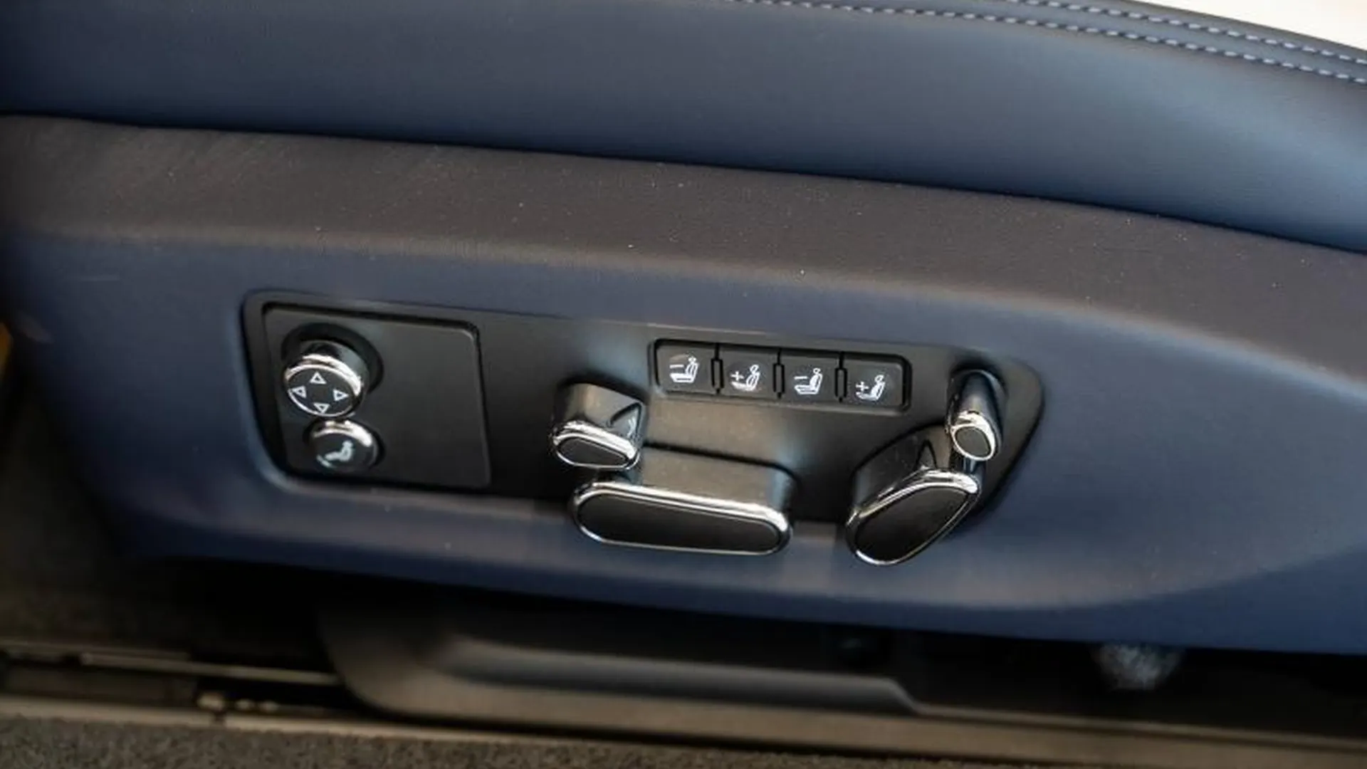 Bentley Continental GT — photo 22