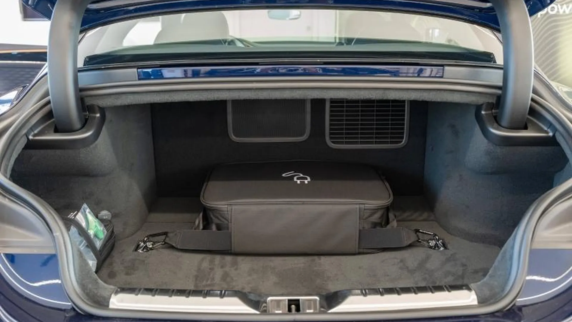 Bentley Continental GT — photo 27