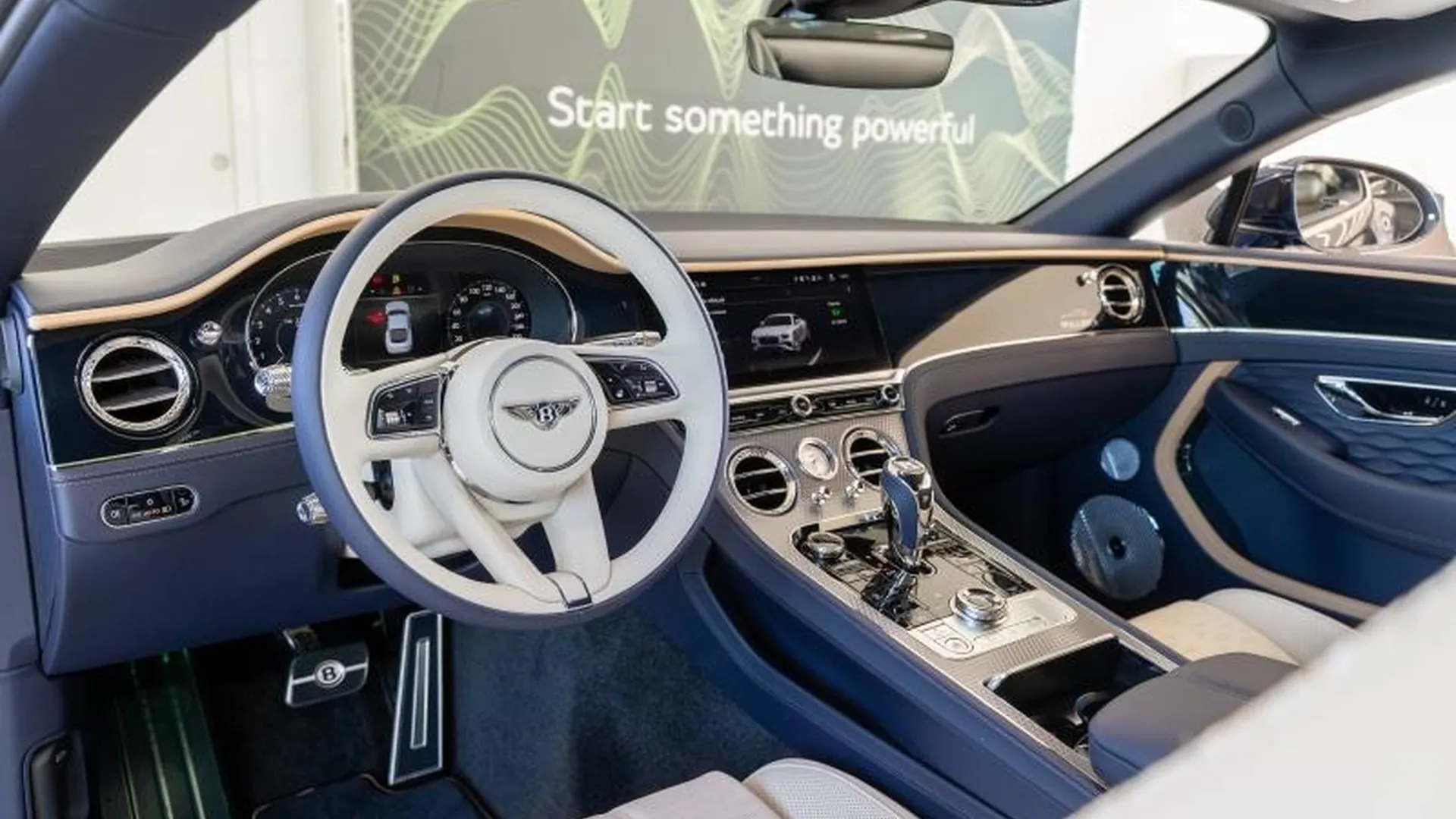 Bentley Continental GT — photo 24