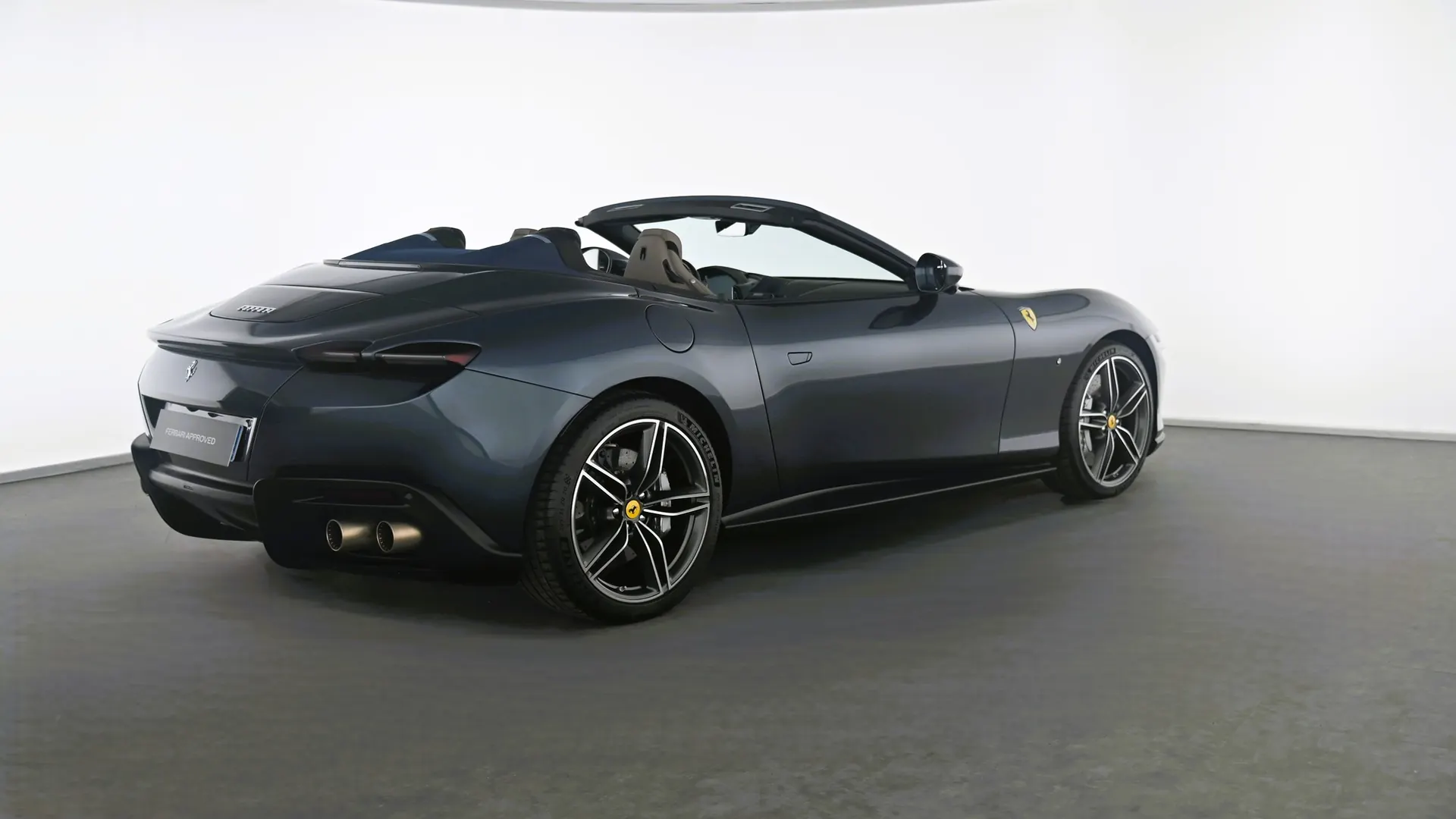 Ferrari Roma — photo 3