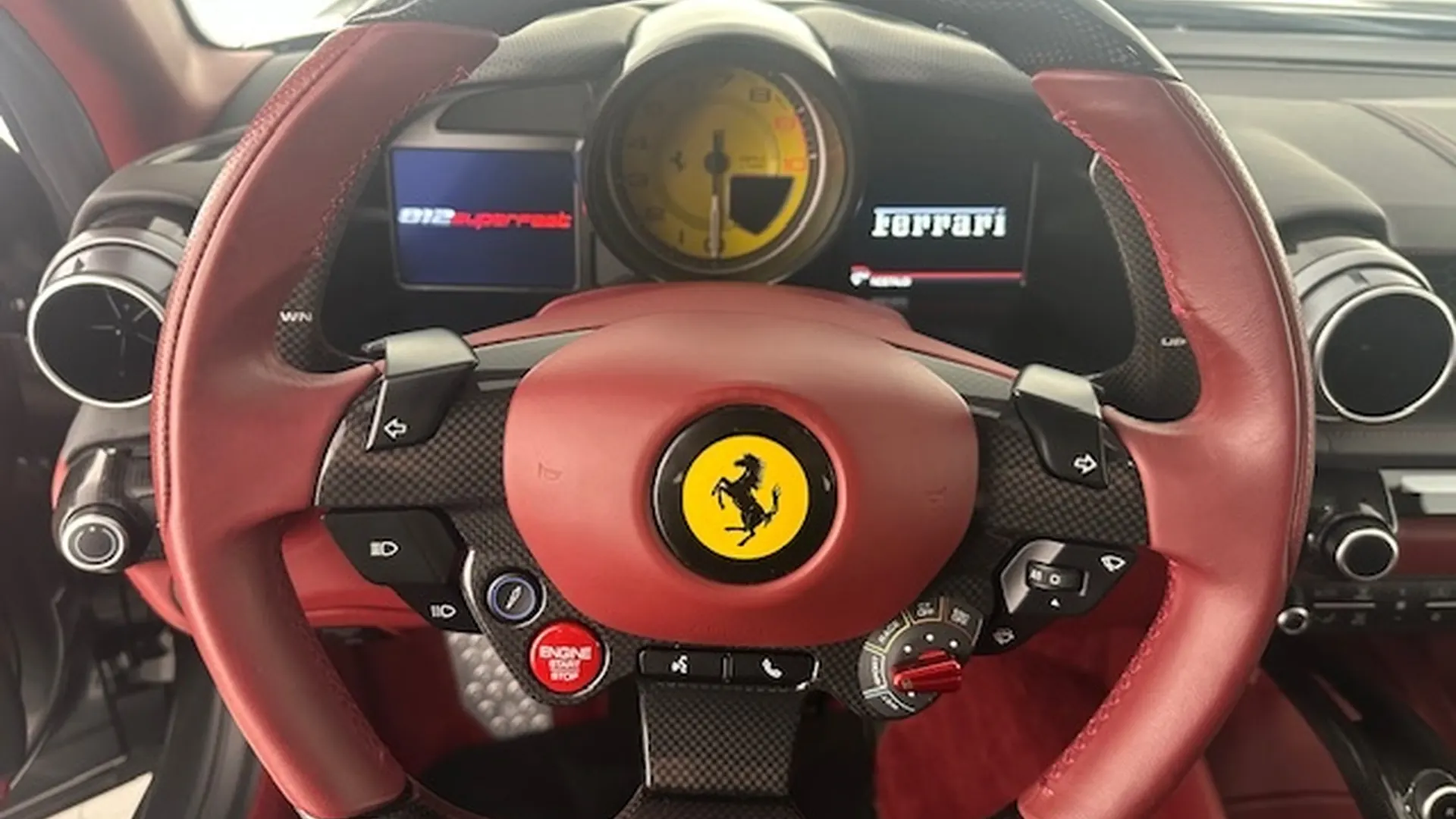 Ferrari 812 — photo 11