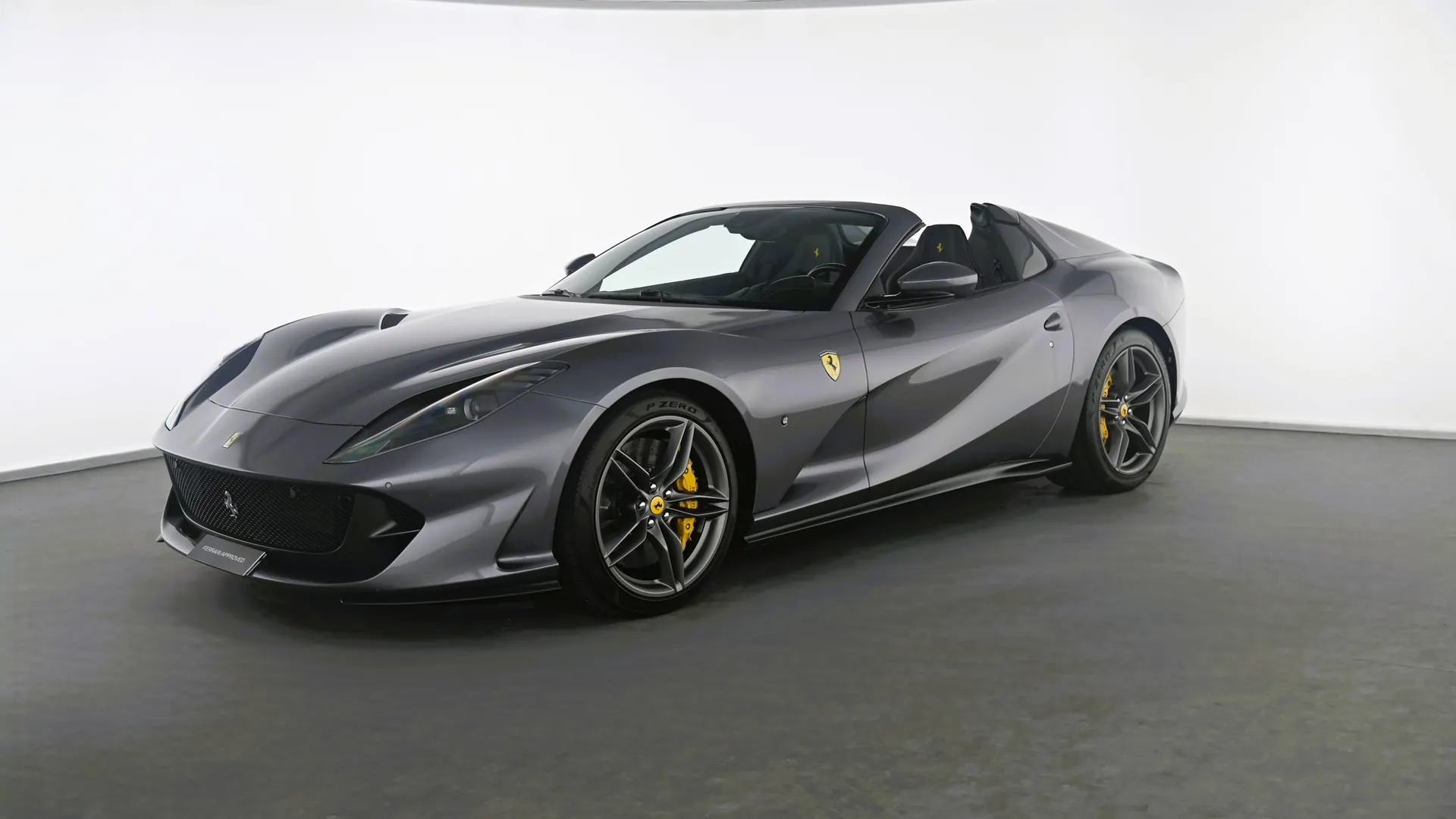 Ferrari 812 — photo 2