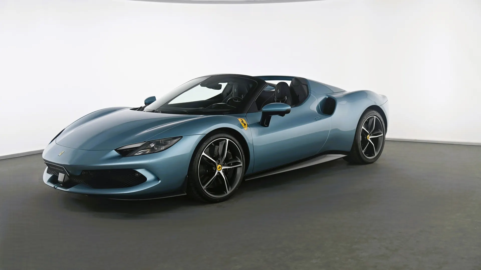 Ferrari 296 — photo 2
