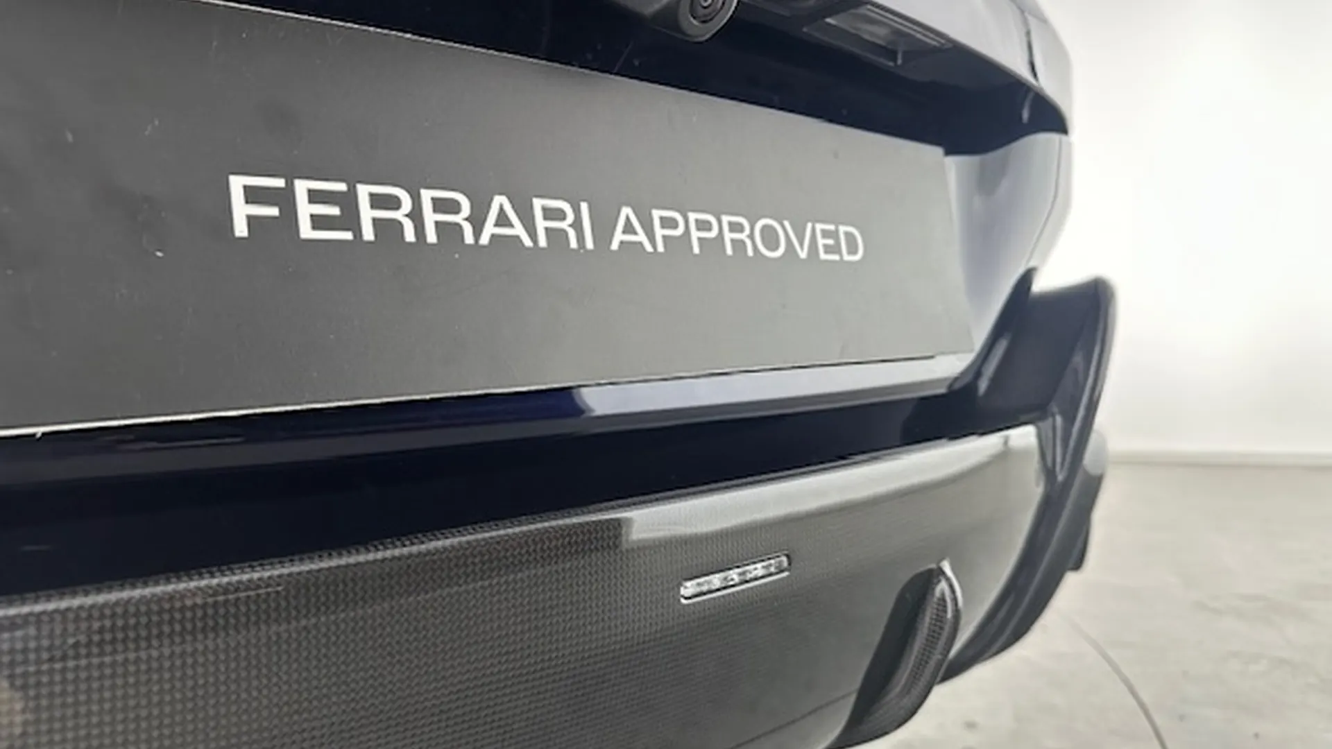 Ferrari Purosangue — photo 11