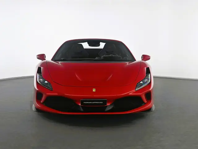 Ferrari F8