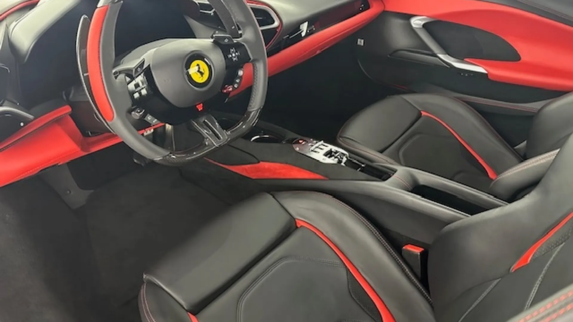 Ferrari 296 — photo 5