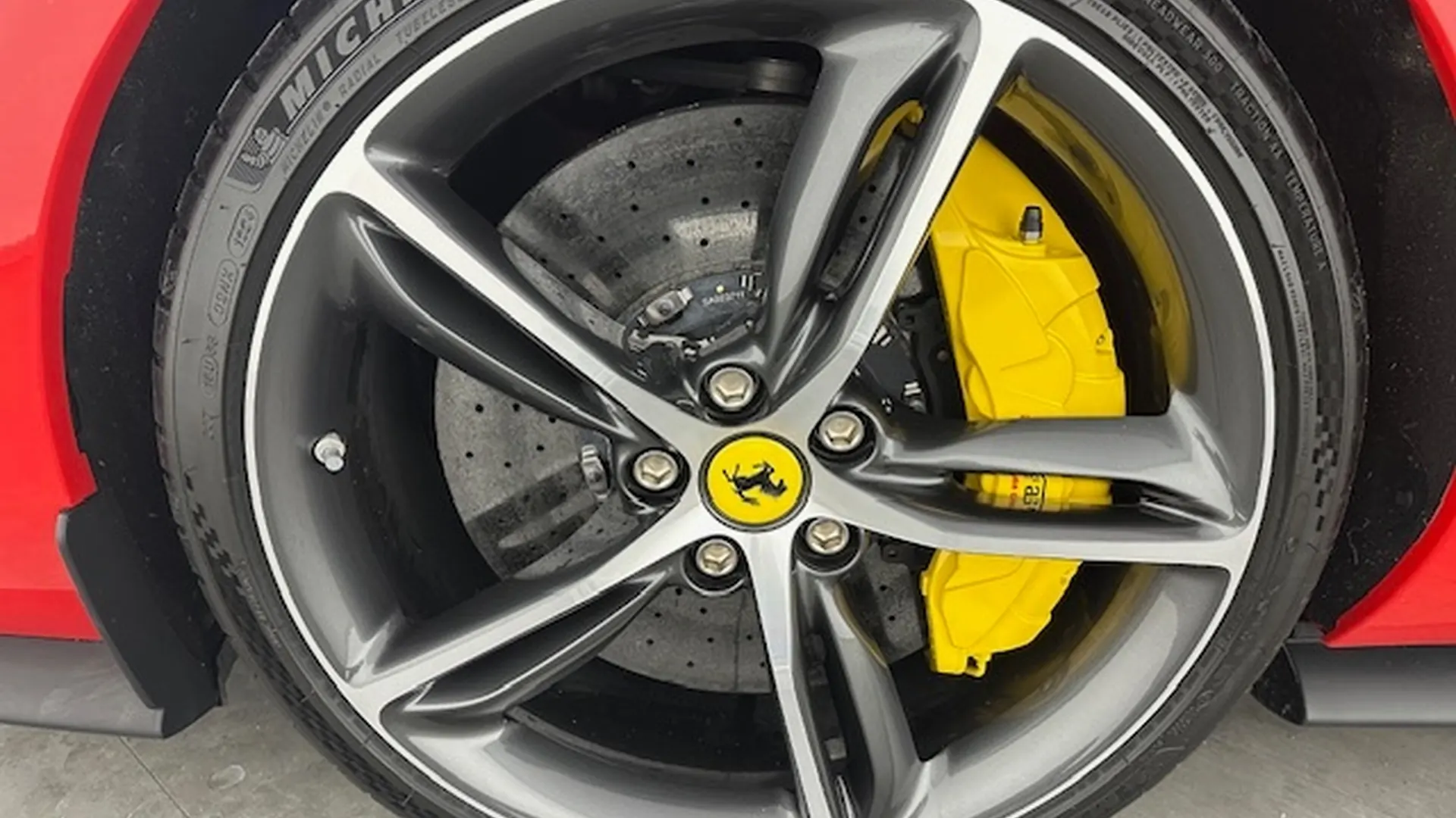 Ferrari 296 — photo 11