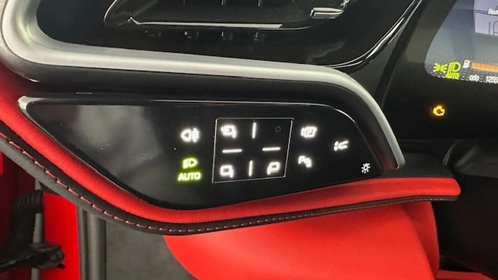 Ferrari 296 — photo 14