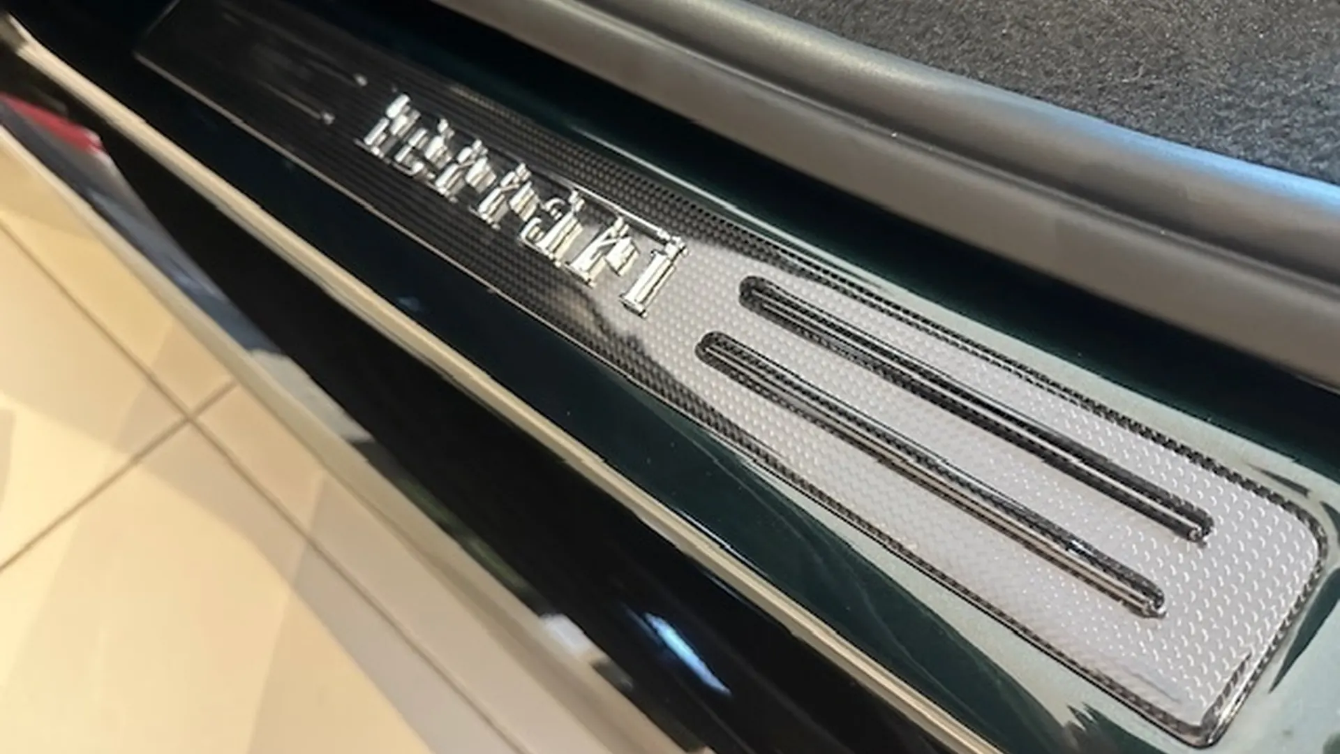 Ferrari 296 — photo 14
