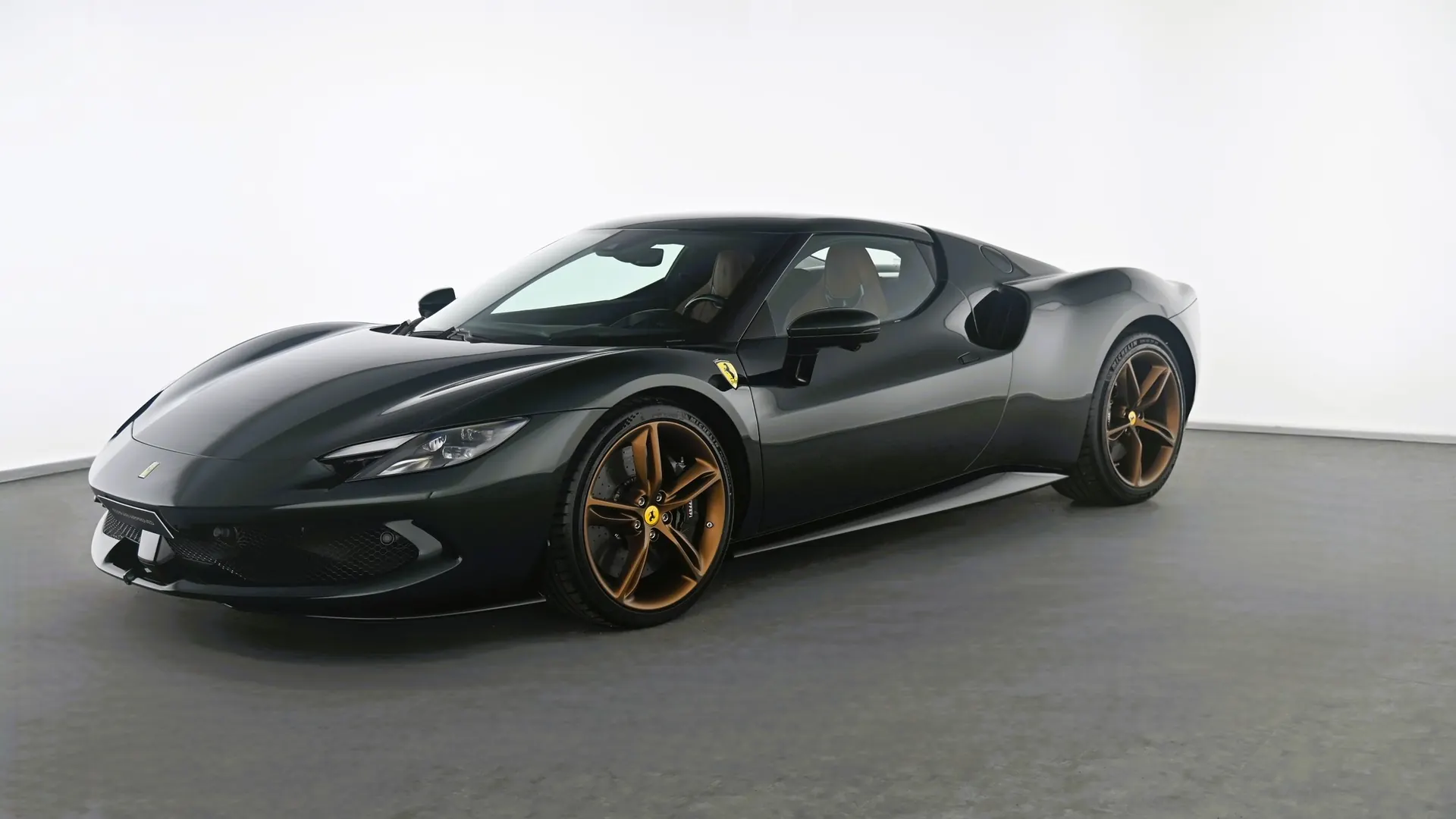 Ferrari 296 — photo 2