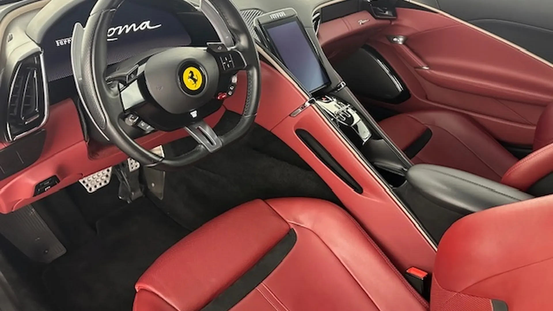 Ferrari Roma — photo 5