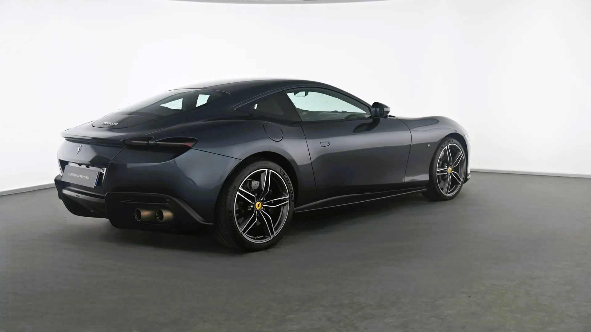 Ferrari Roma — photo 3
