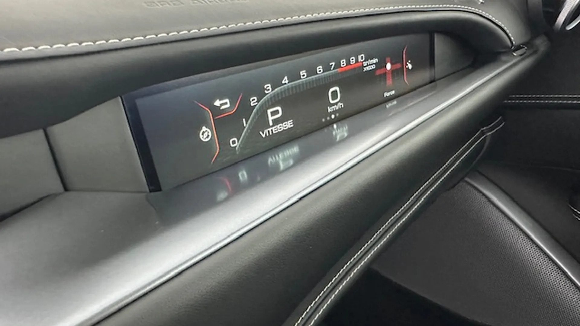 Ferrari Portofino — photo 10
