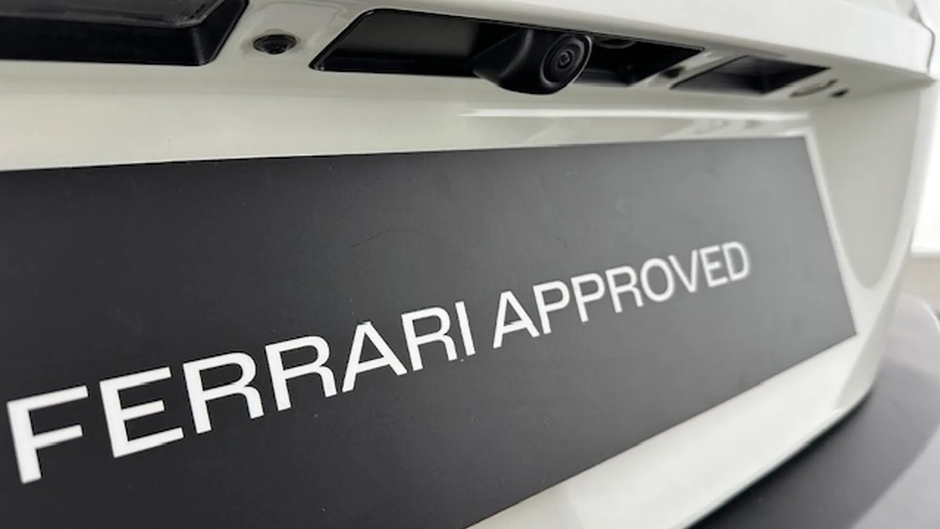 Ferrari Portofino — photo 12