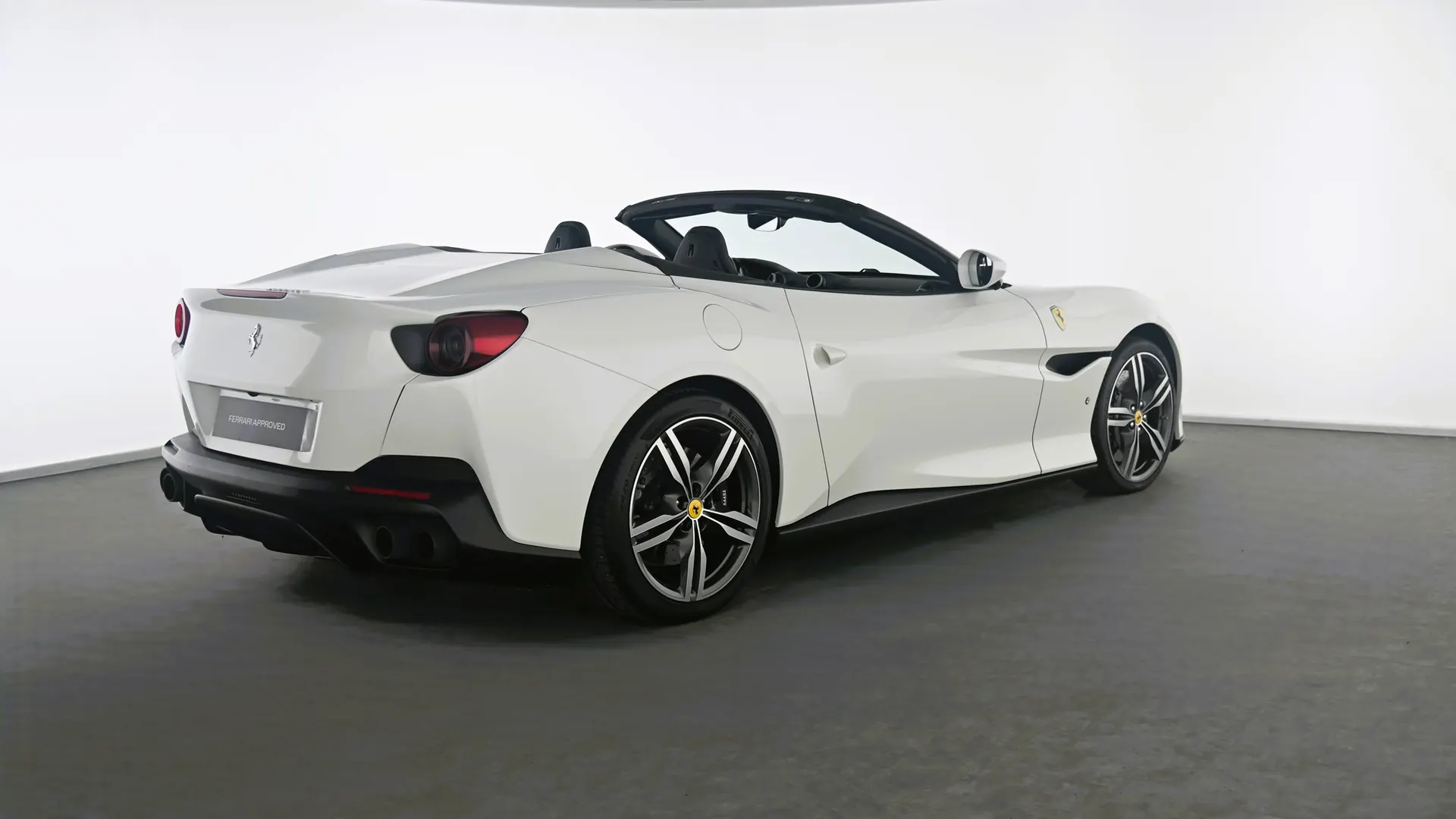 Ferrari Portofino — photo 3
