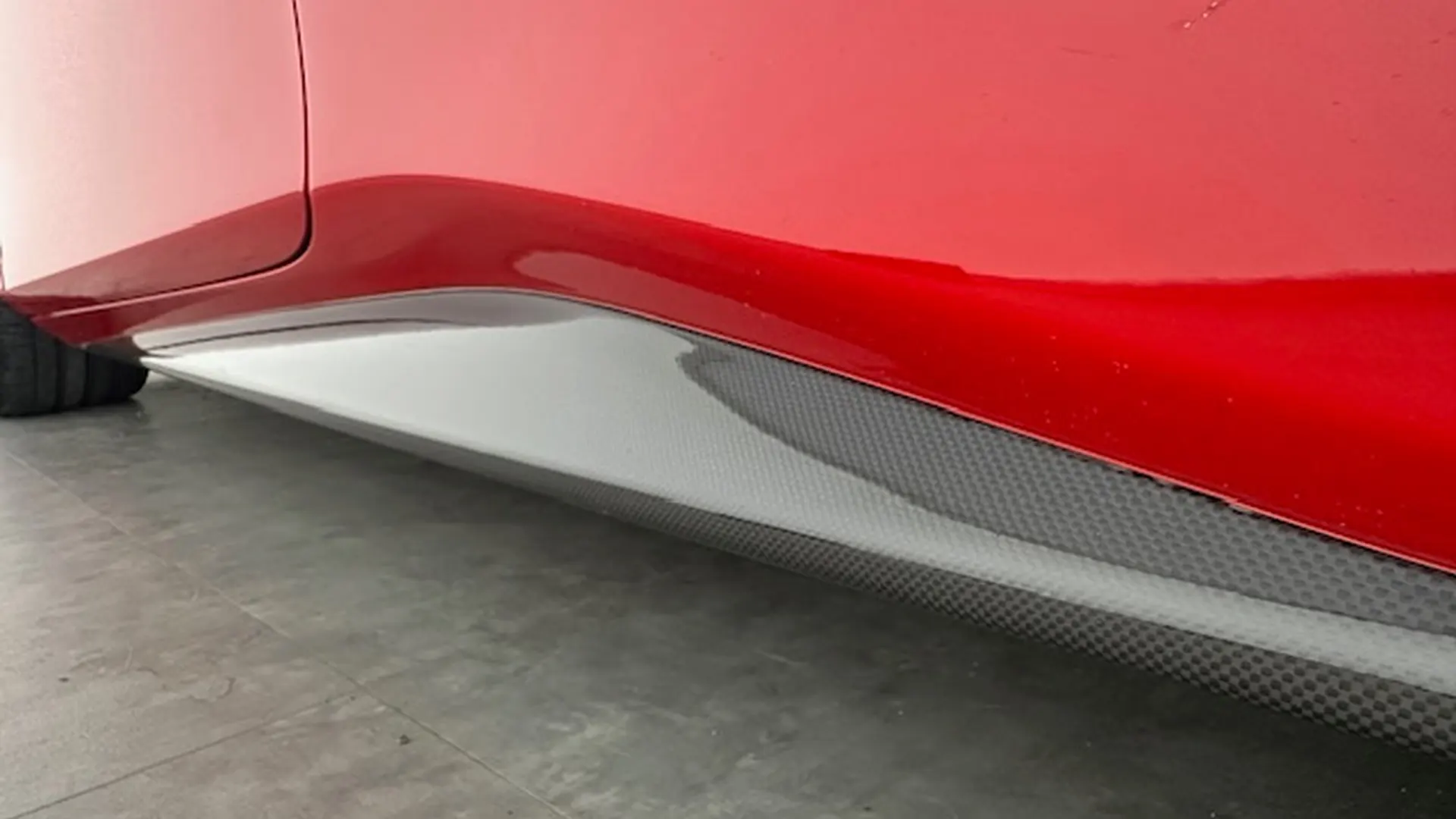 Ferrari 488 — photo 11