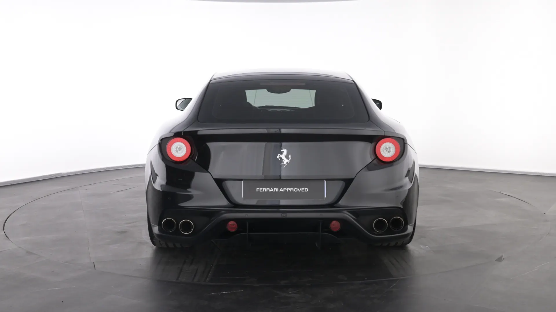 Ferrari FF — photo 4