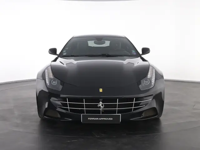 Ferrari FF