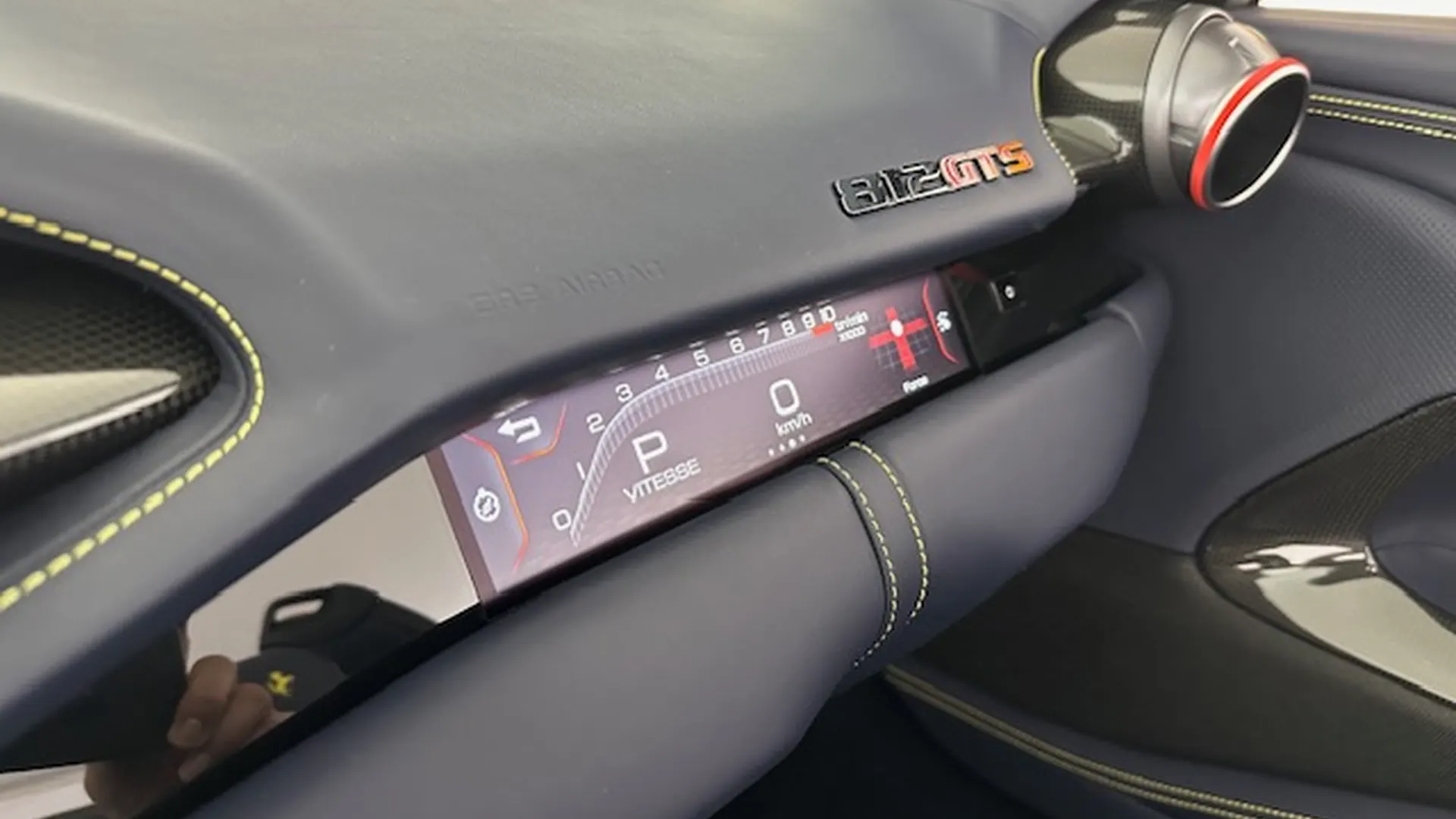 Ferrari 812 — photo 11
