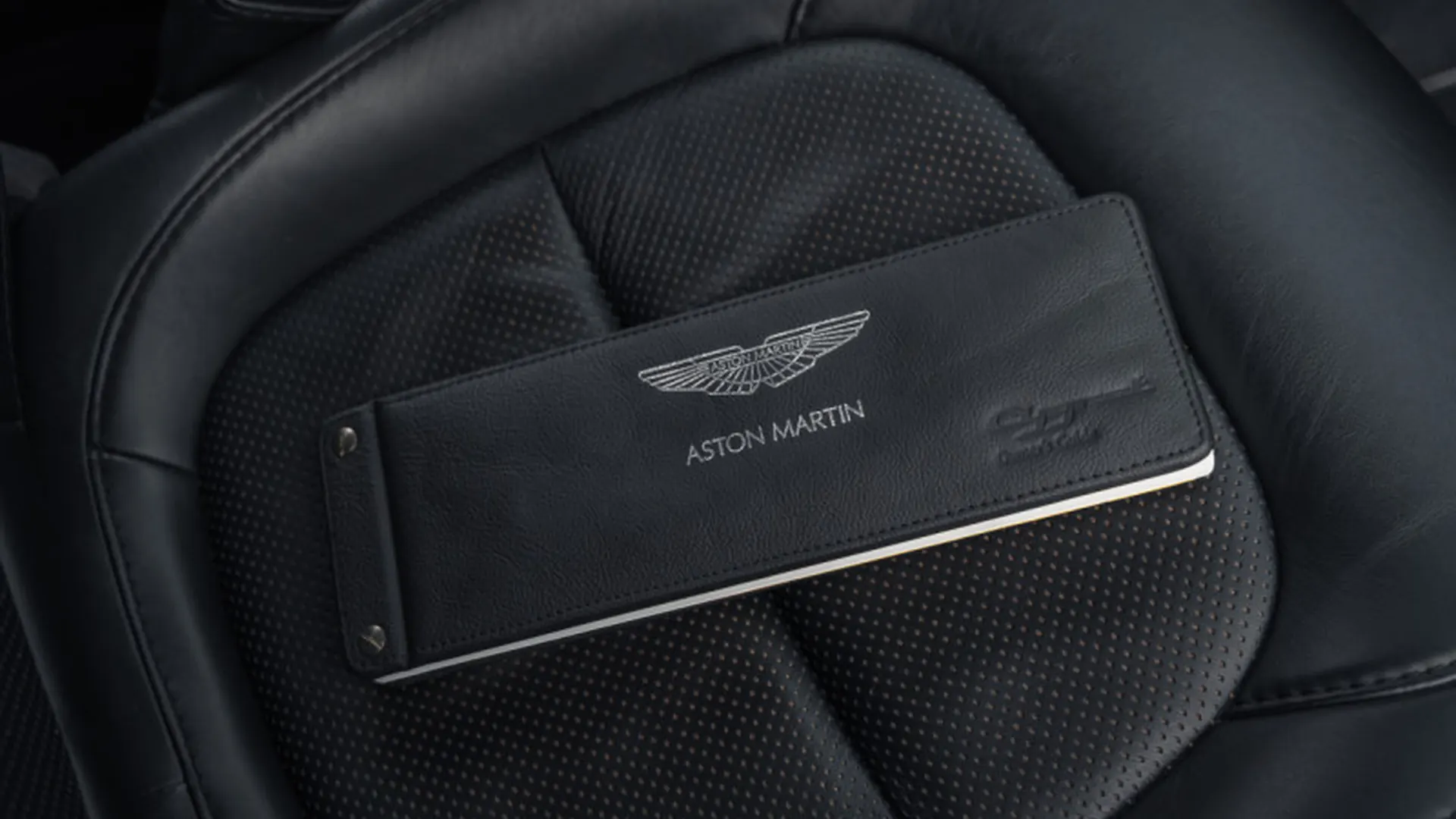 Aston Martin Cygnet — photo 26