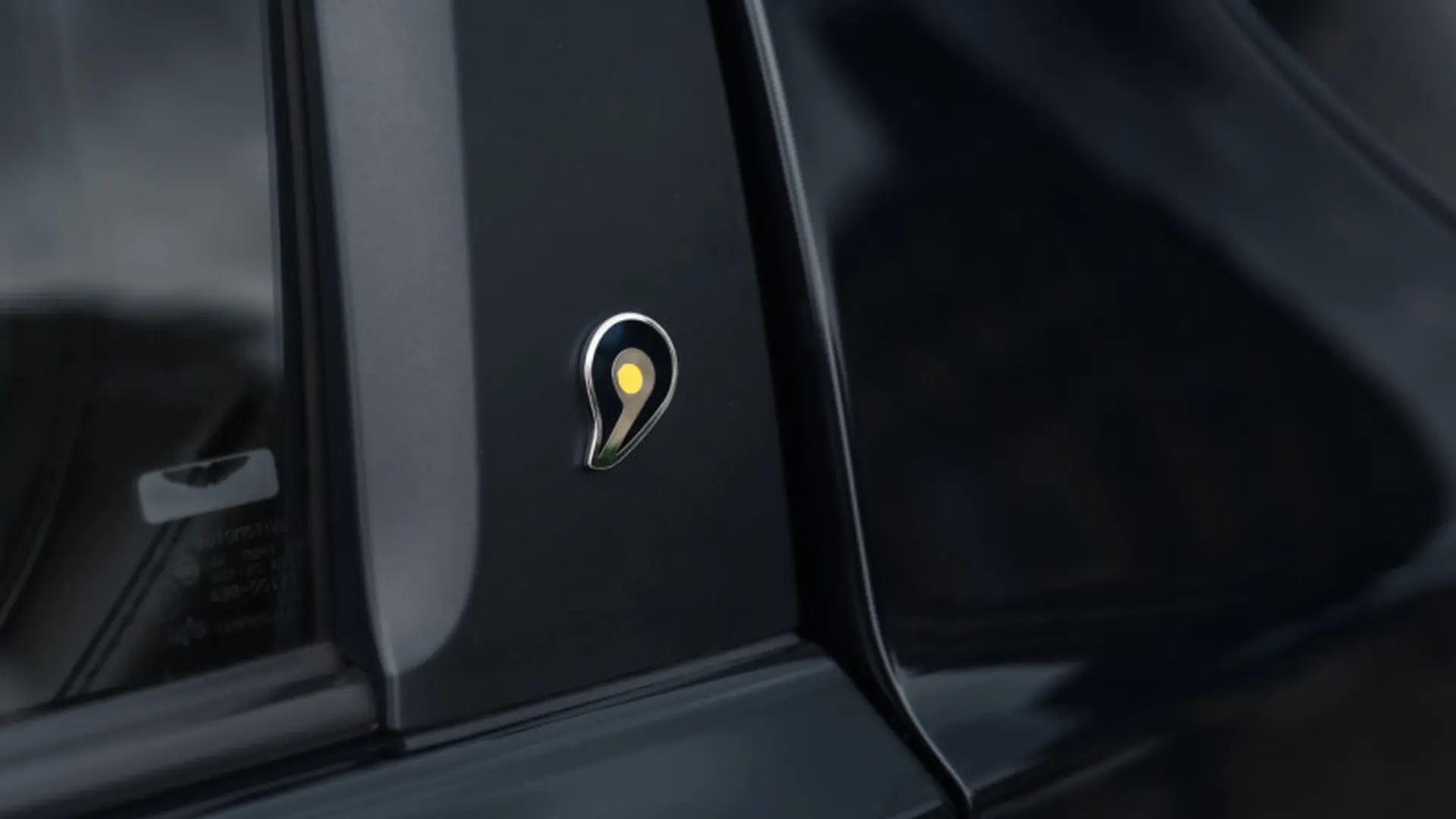 Aston Martin Cygnet — photo 38