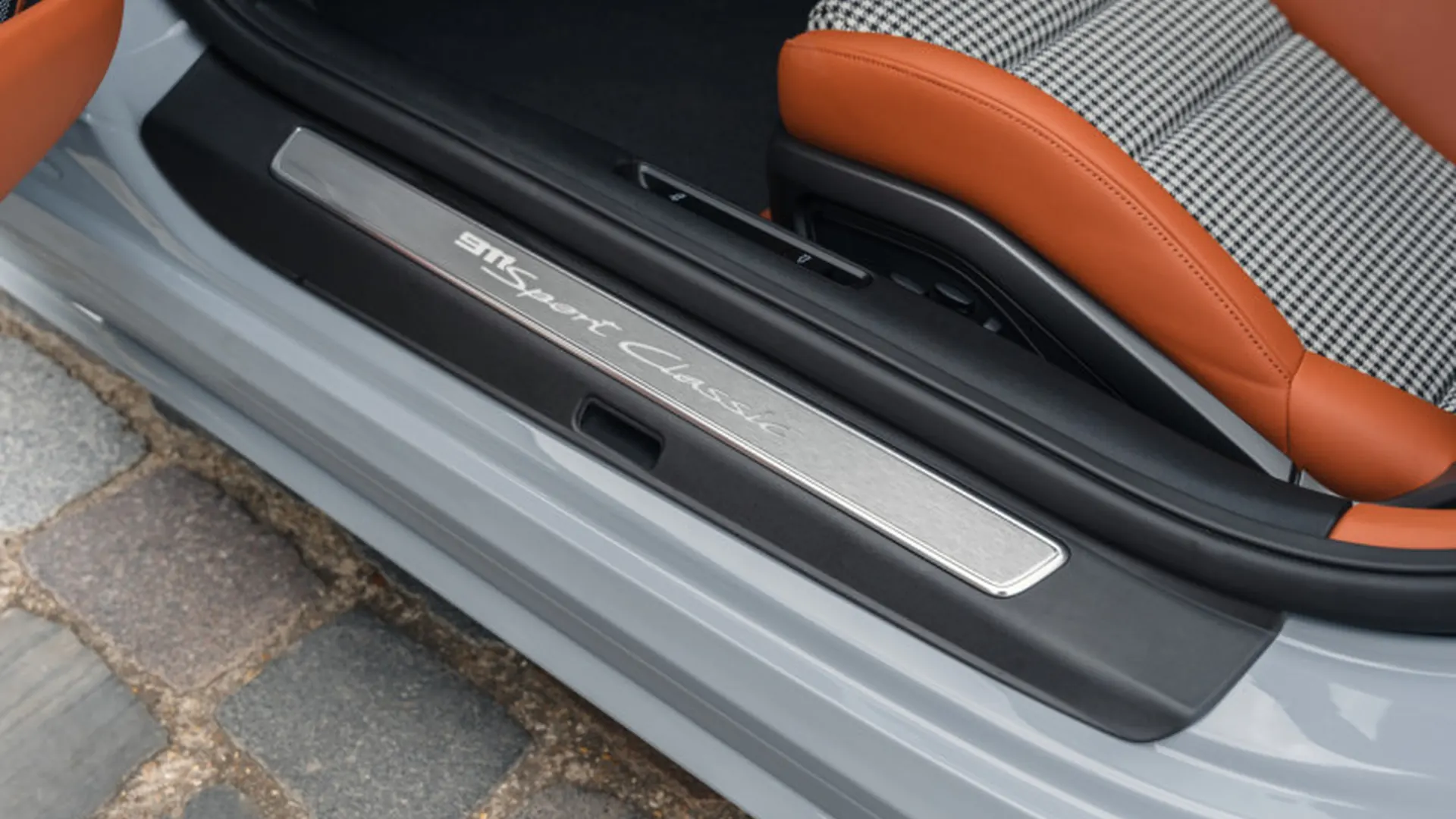 Porsche 992 — photo 16