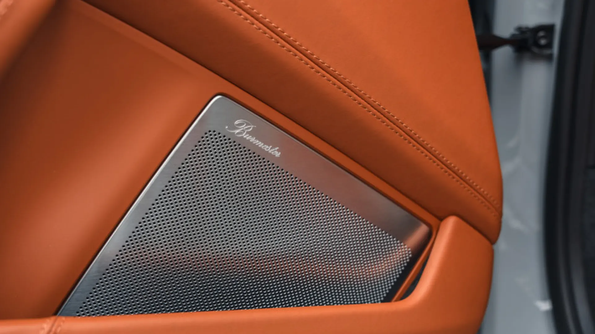 Porsche 992 — photo 31
