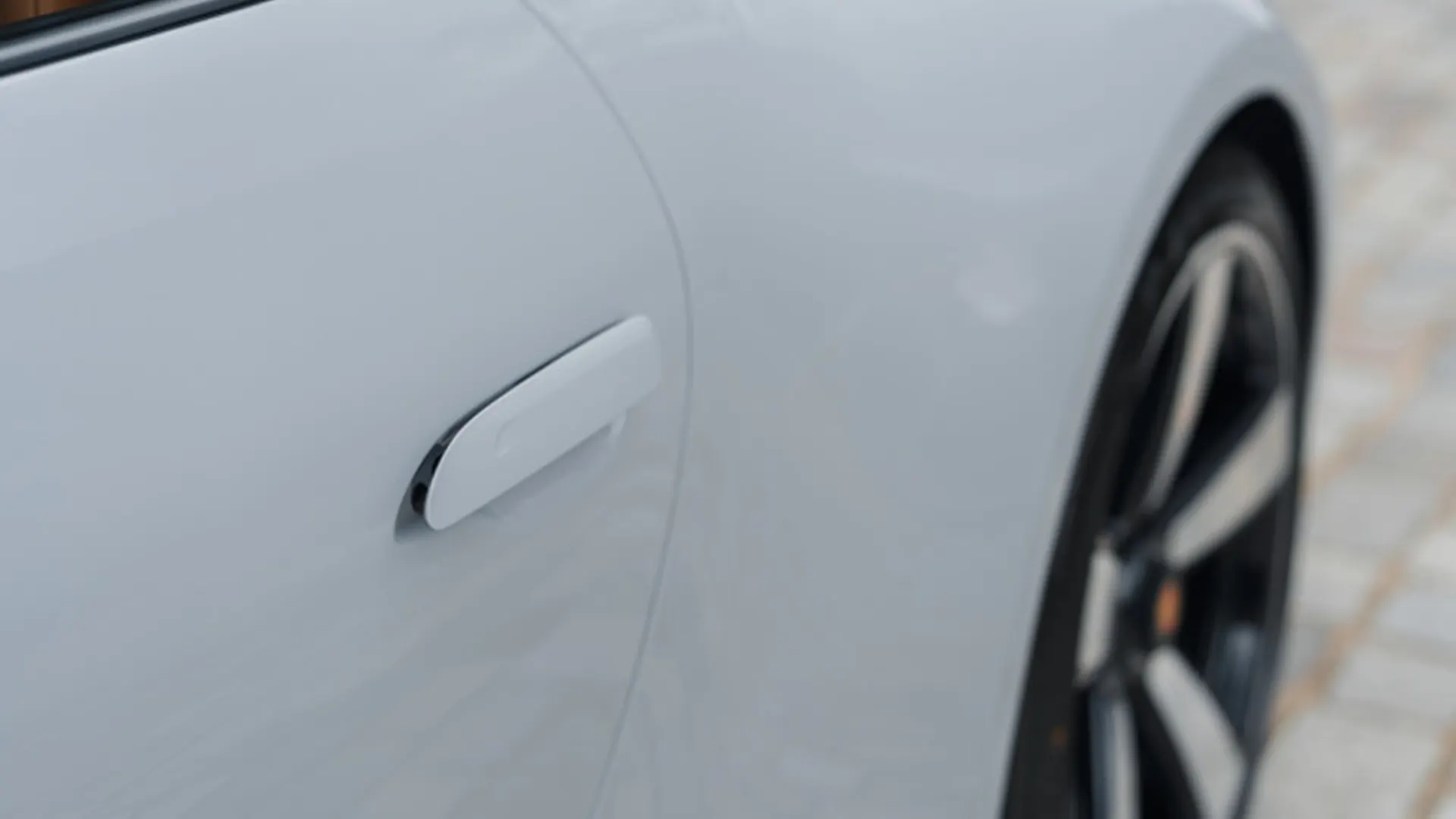 Porsche 992 — photo 48