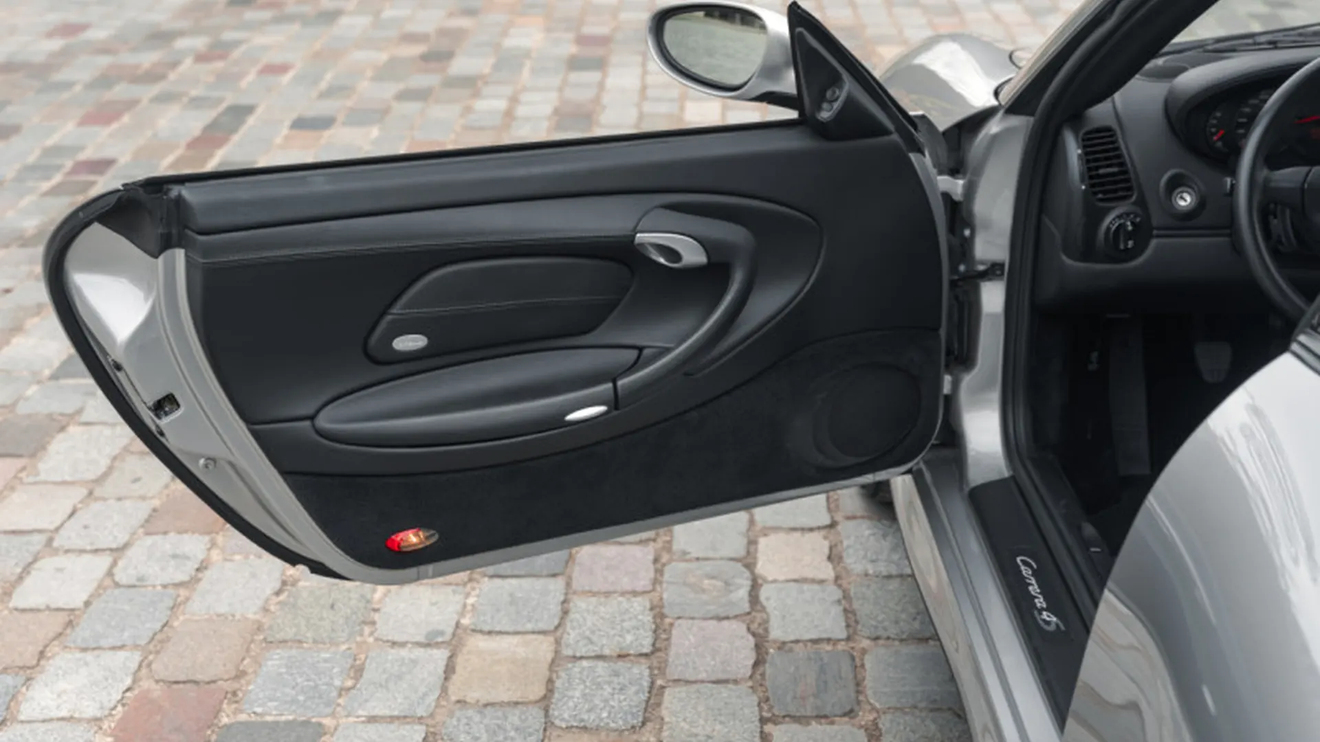 Porsche 996 — photo 15
