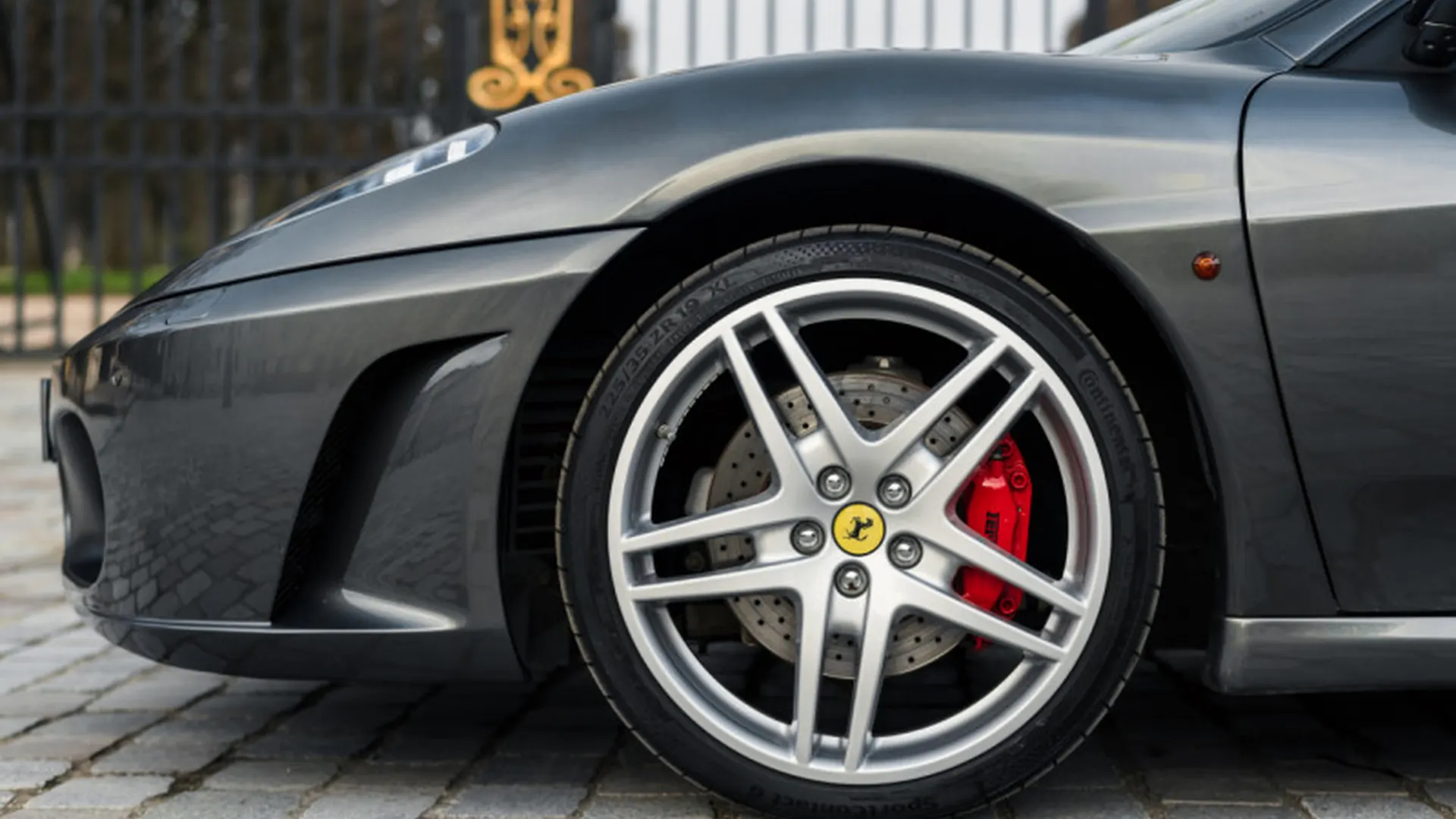 Ferrari F430 — photo 6