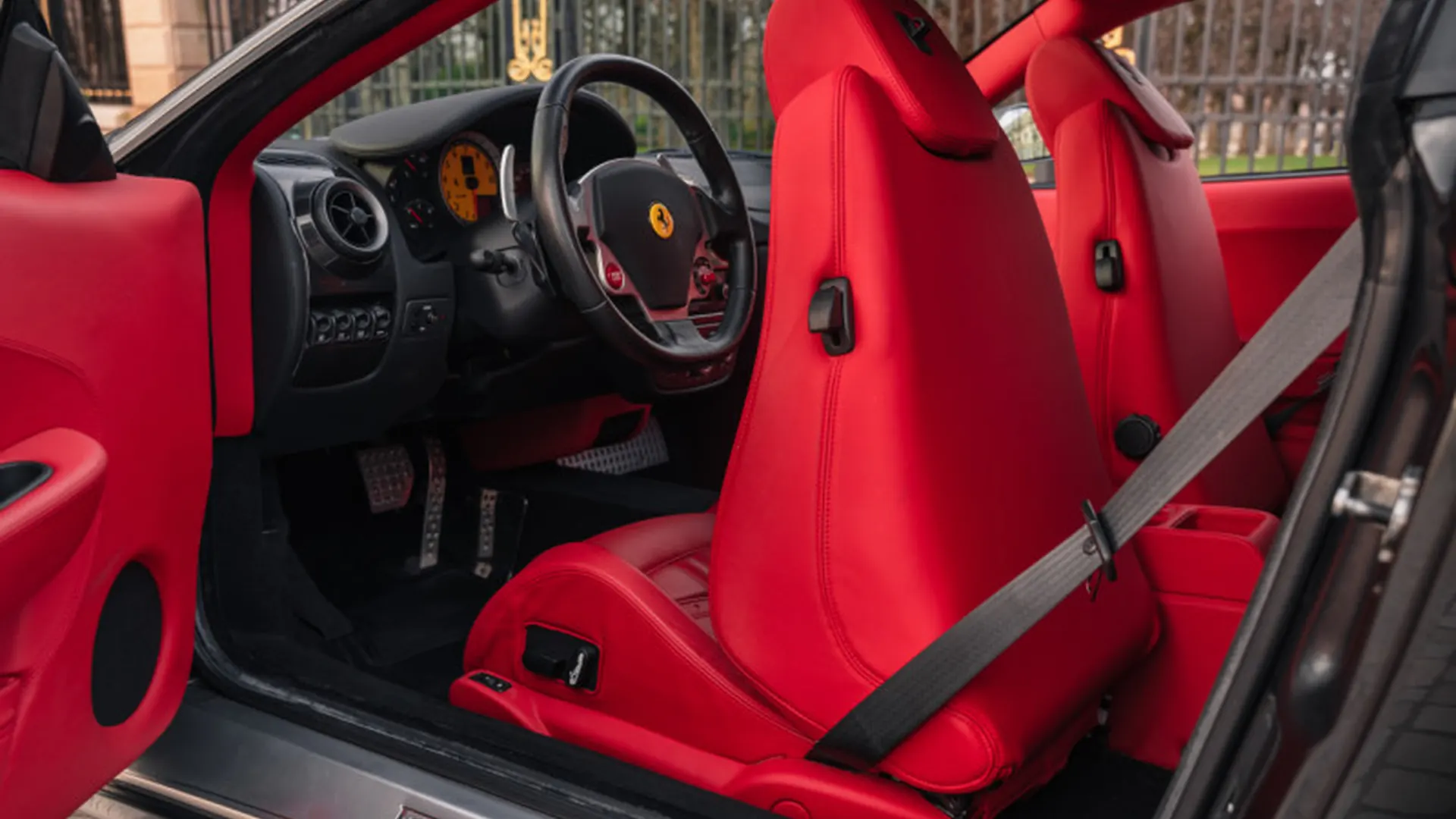 Ferrari F430 — photo 11