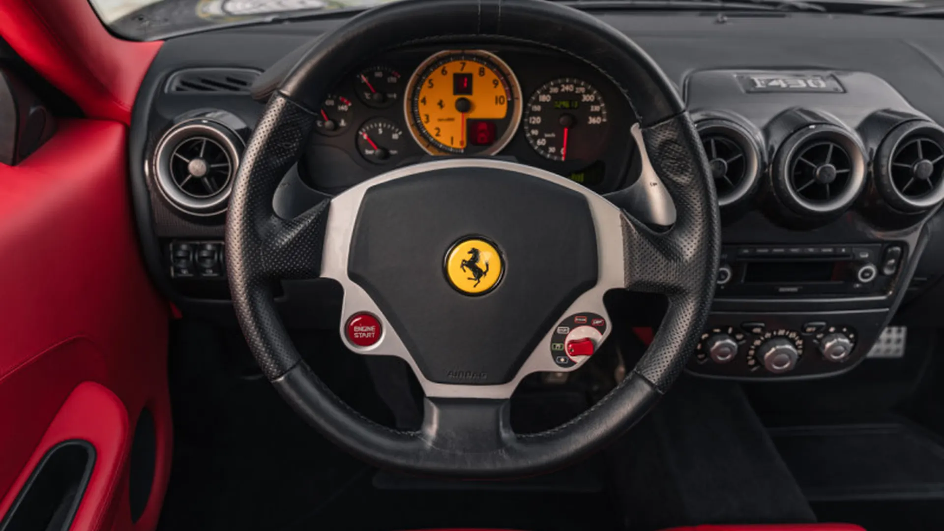Ferrari F430 — photo 15