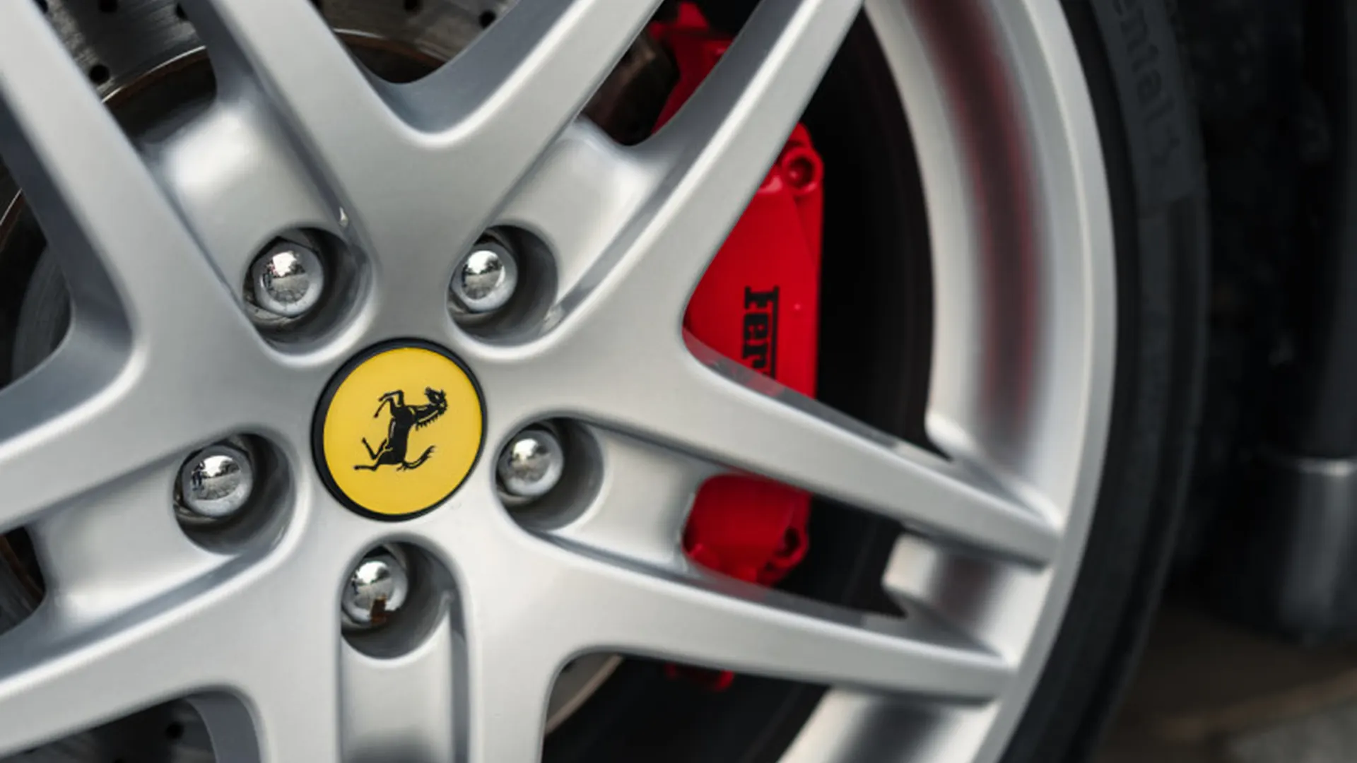 Ferrari F430 — photo 33