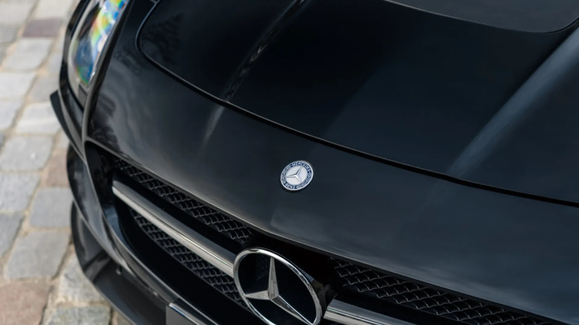 Mercedes-Benz SLS — photo 41