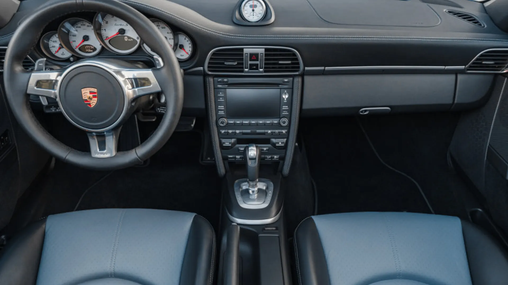 Porsche 997.2 — photo 11