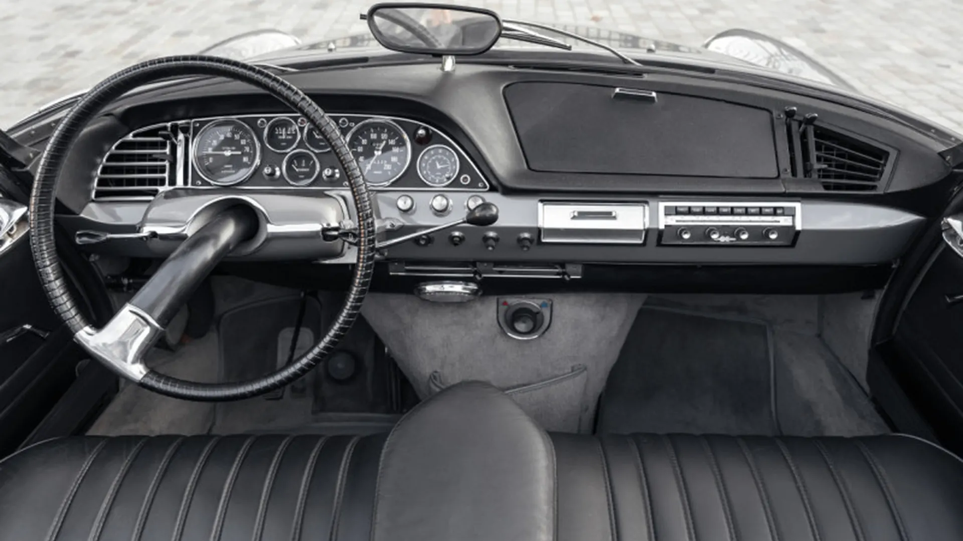 Citroën DS — photo 11