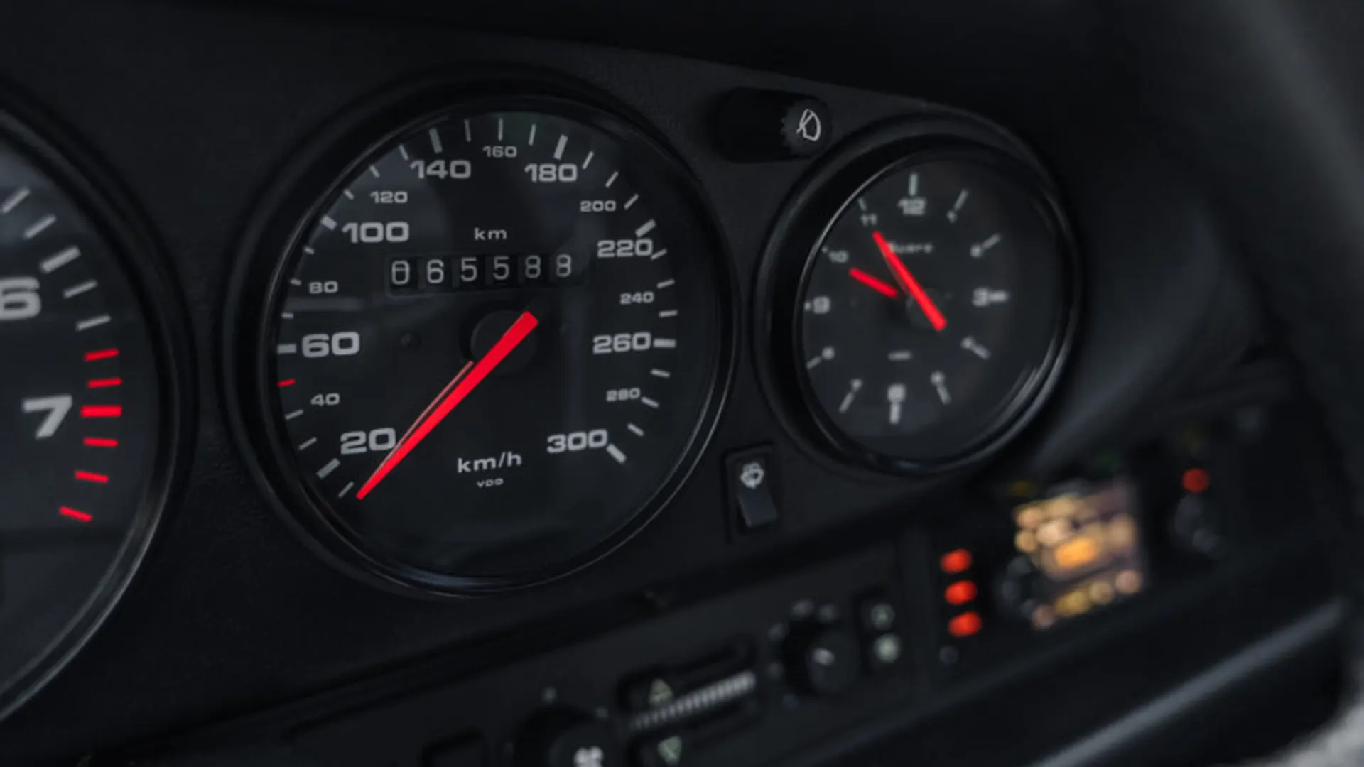 Porsche 964 — photo 20