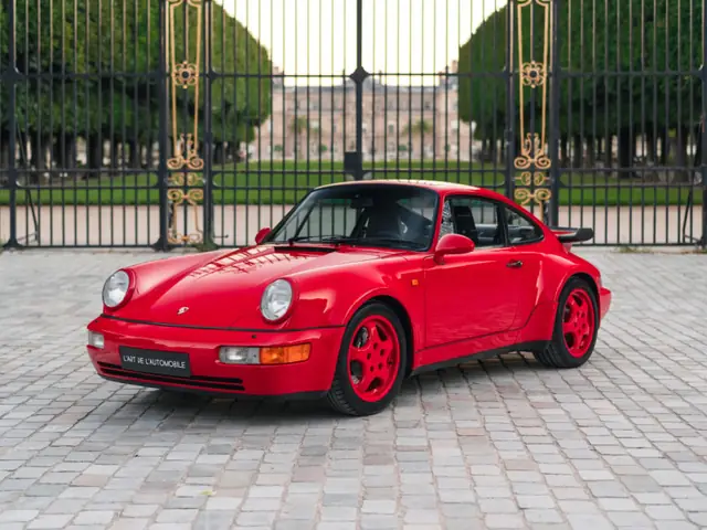 Porsche 964