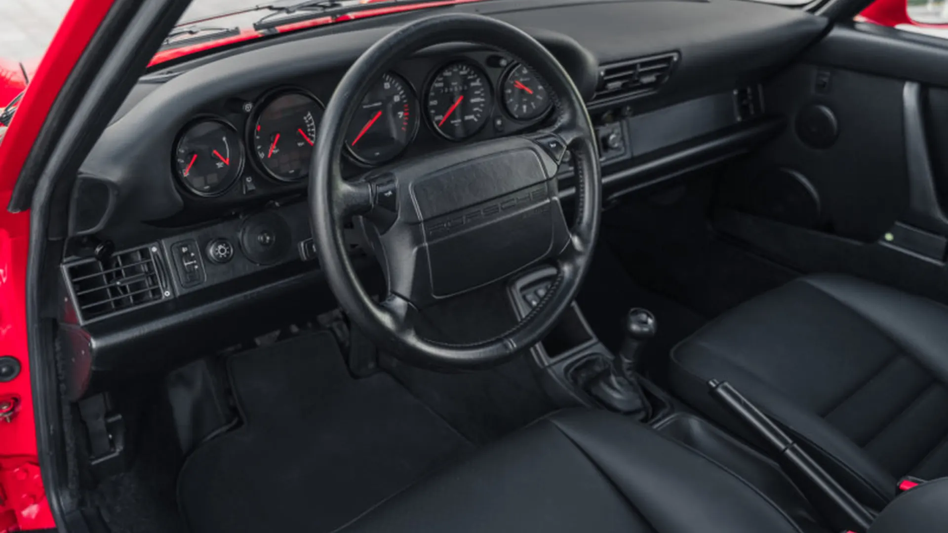Porsche 964 — photo 7