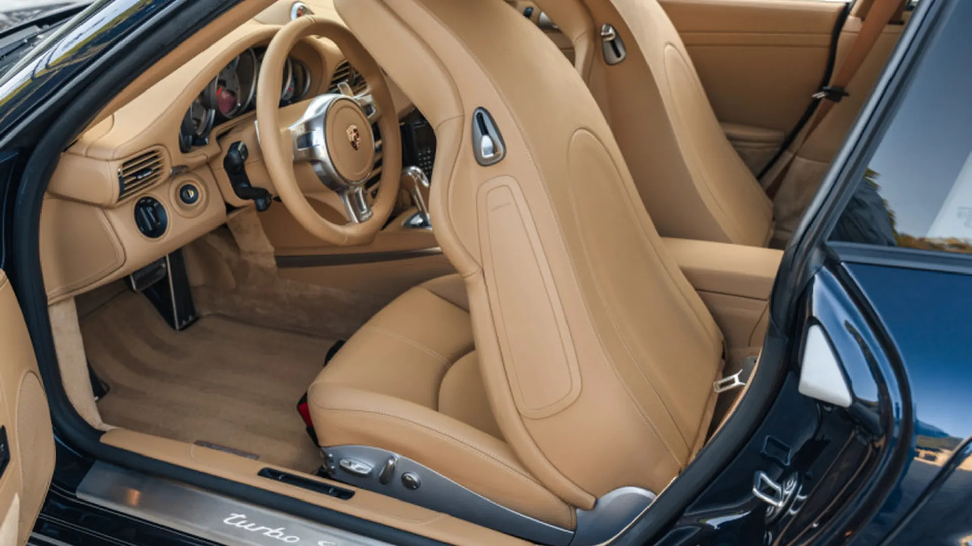 Porsche 997.2 — photo 14