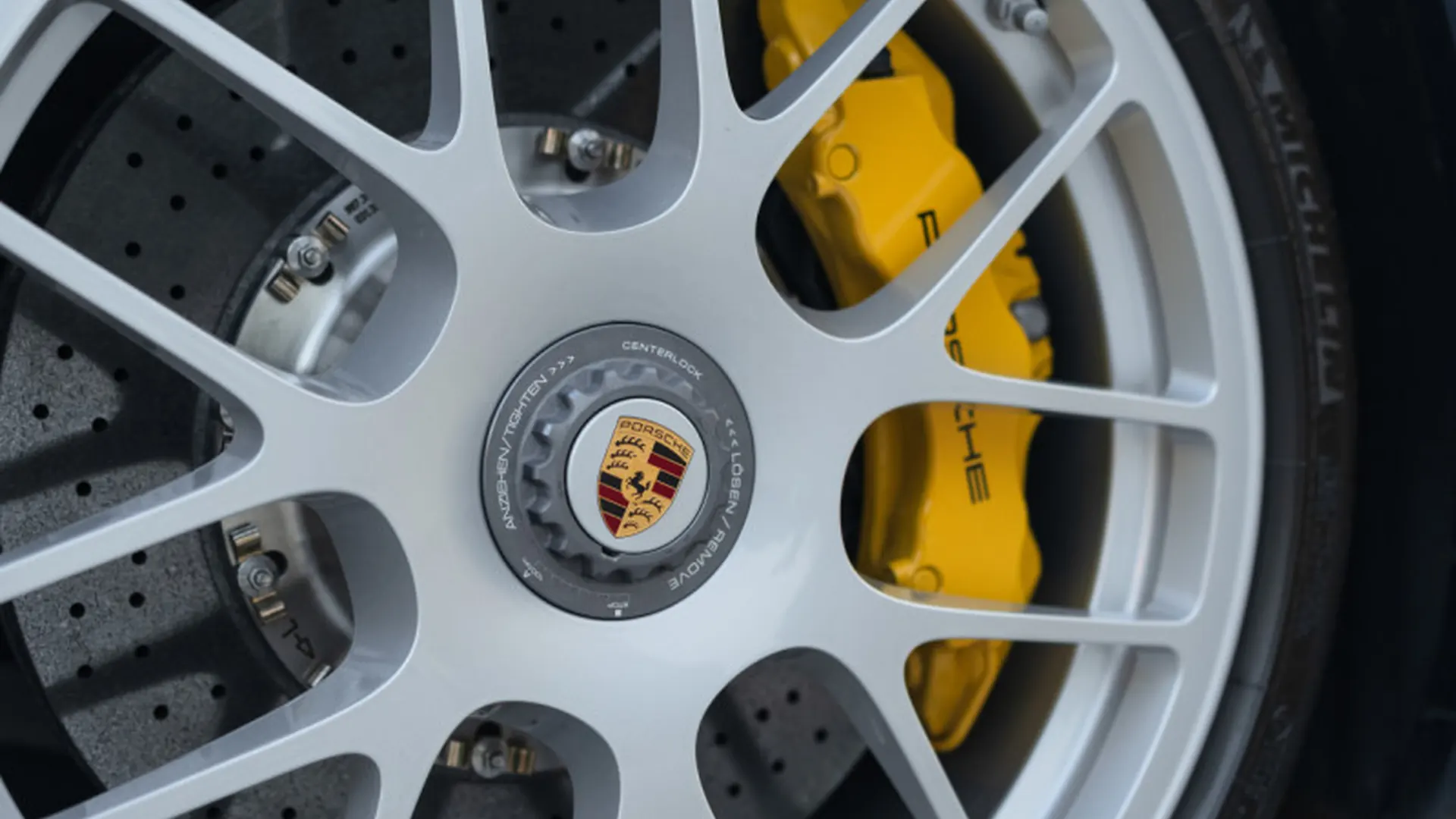 Porsche 997.2 — photo 43