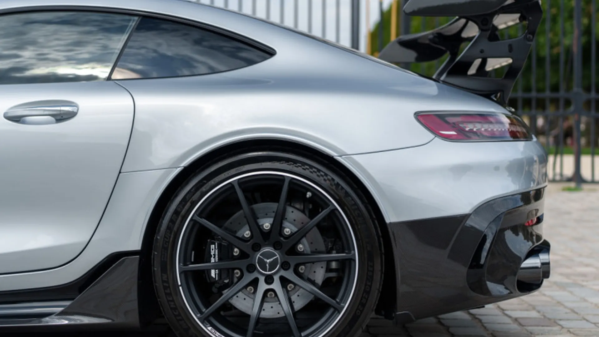 Mercedes-Benz AMG GT — photo 42