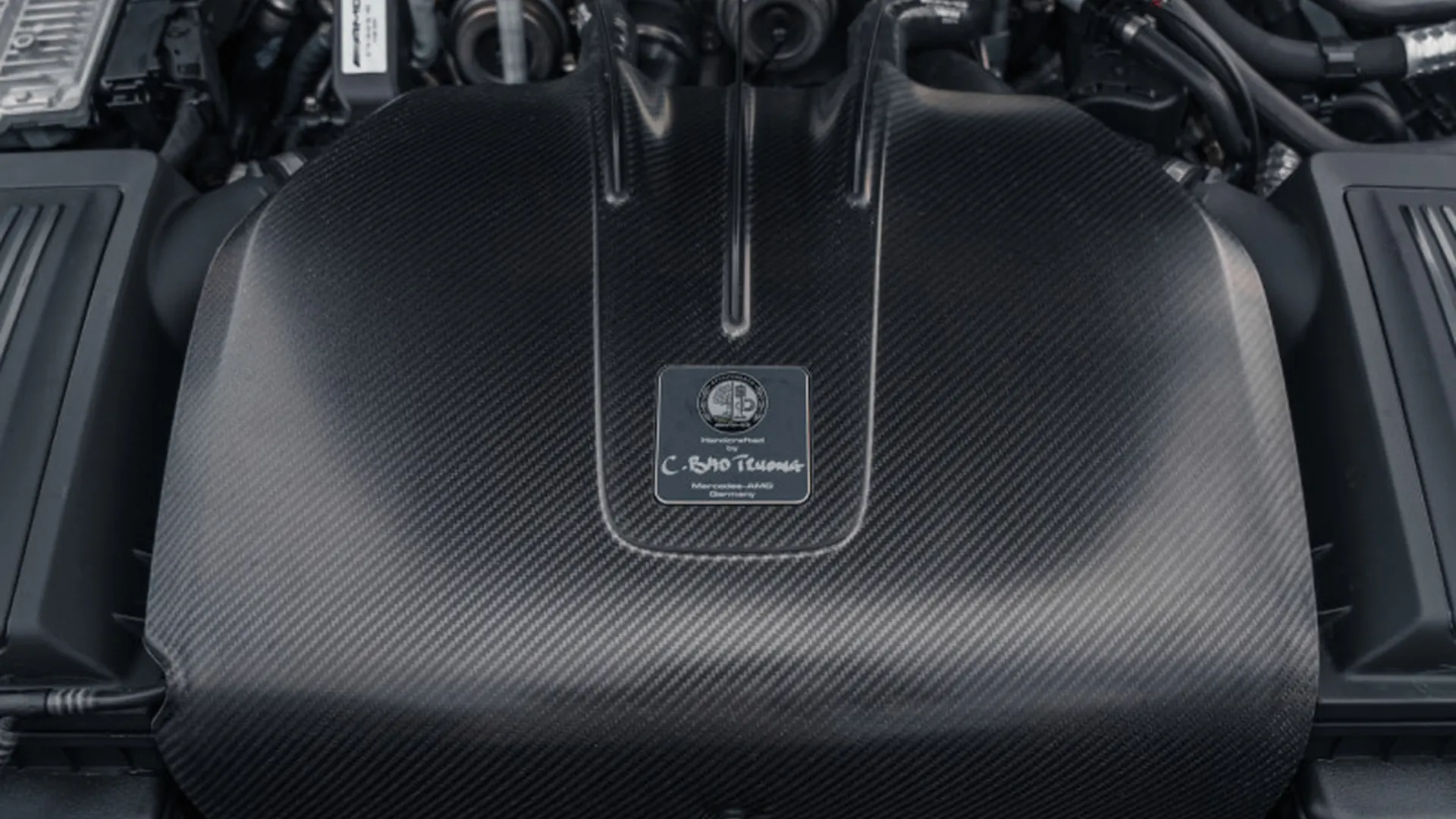 Mercedes-Benz AMG GT — photo 28