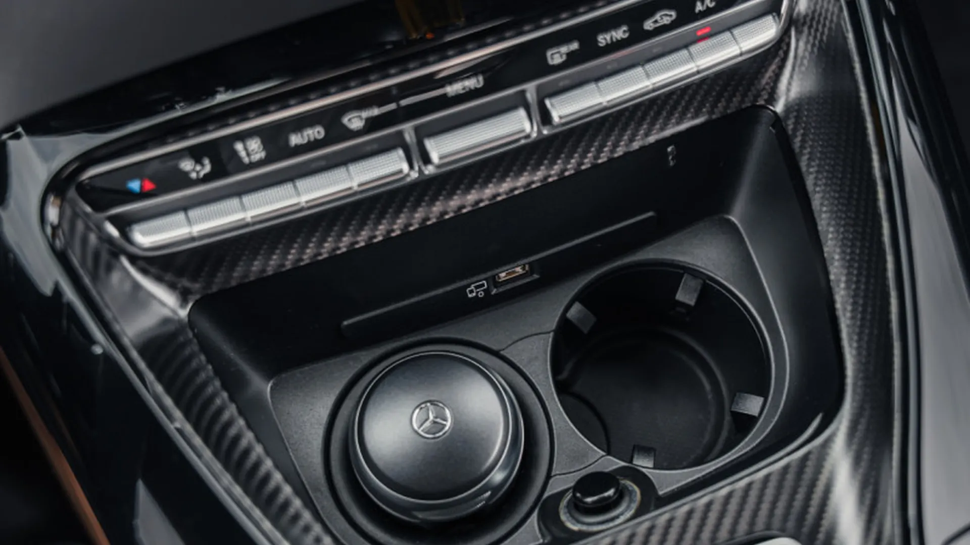 Mercedes-Benz AMG GT — photo 20