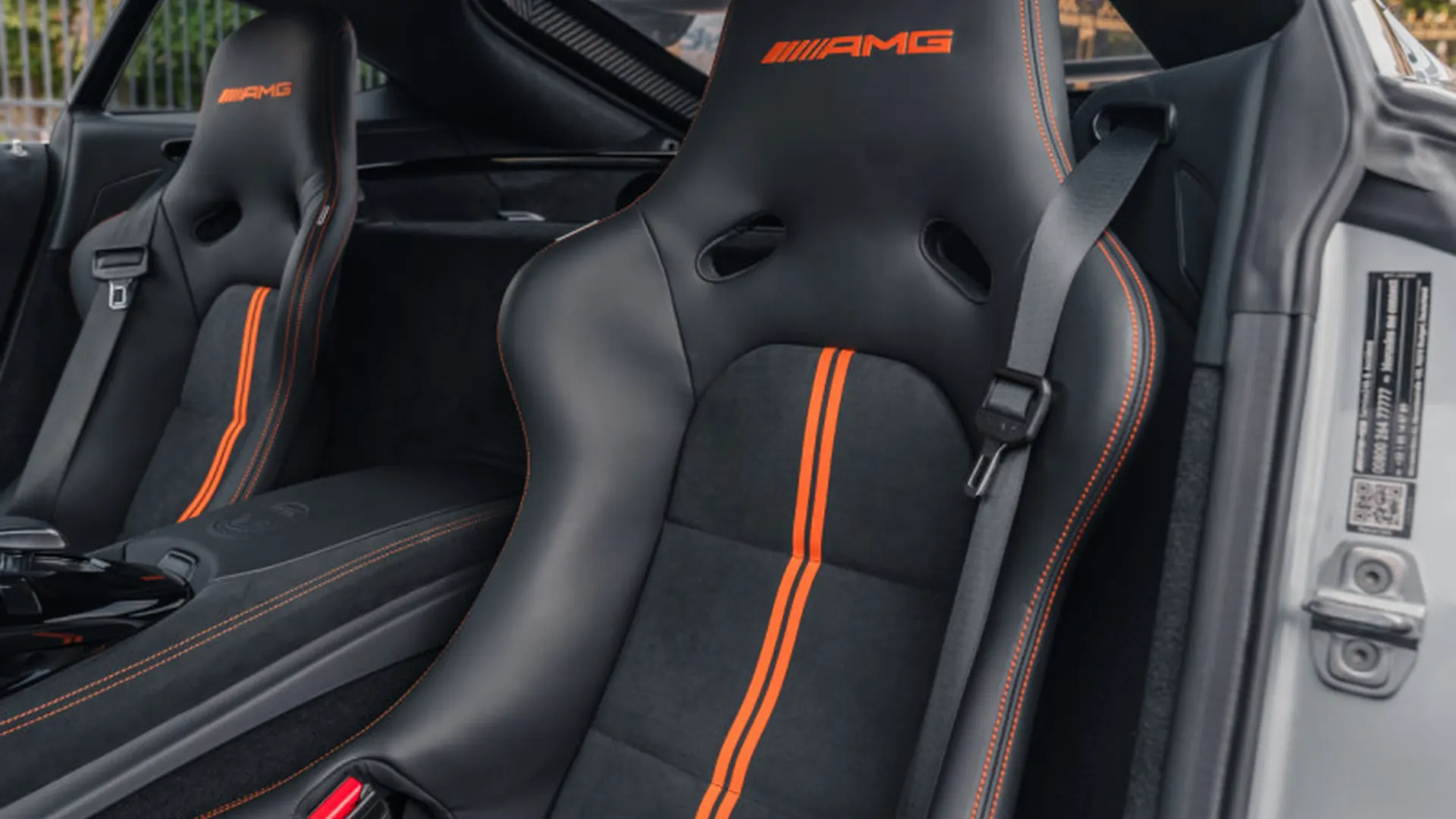 Mercedes-Benz AMG GT — photo 10