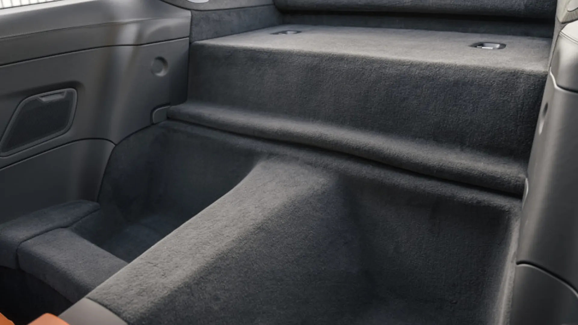 Porsche 992 — photo 12