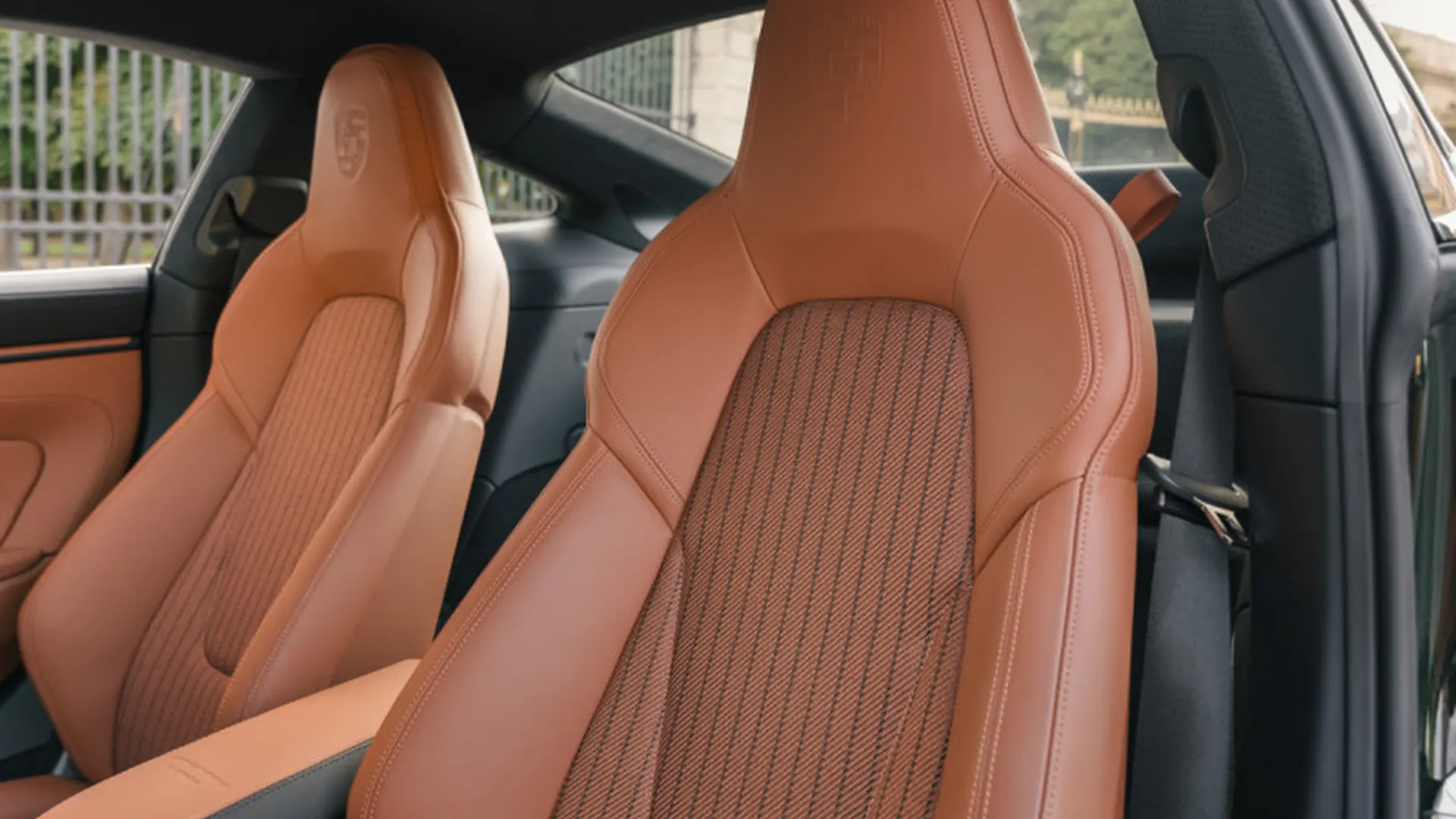 Porsche 992 — photo 11