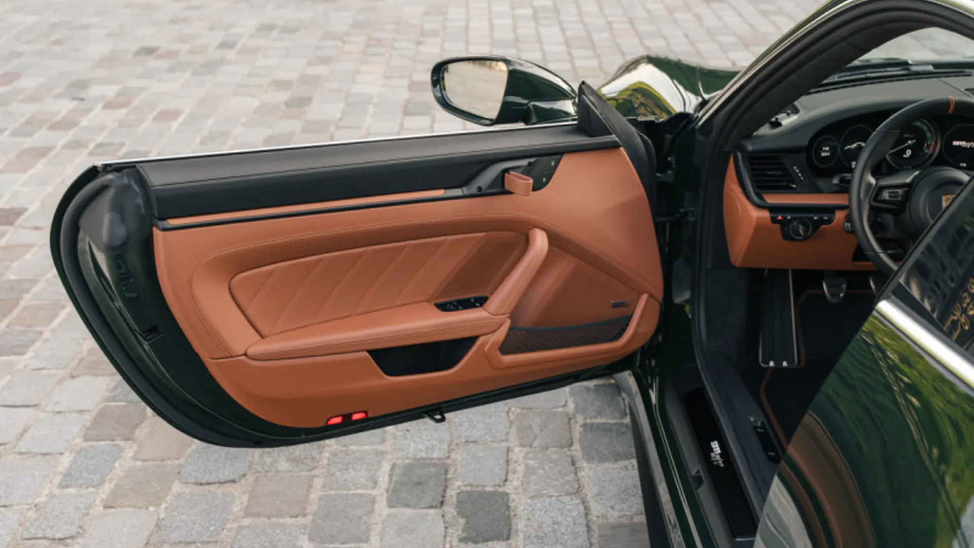 Porsche 992 — photo 14